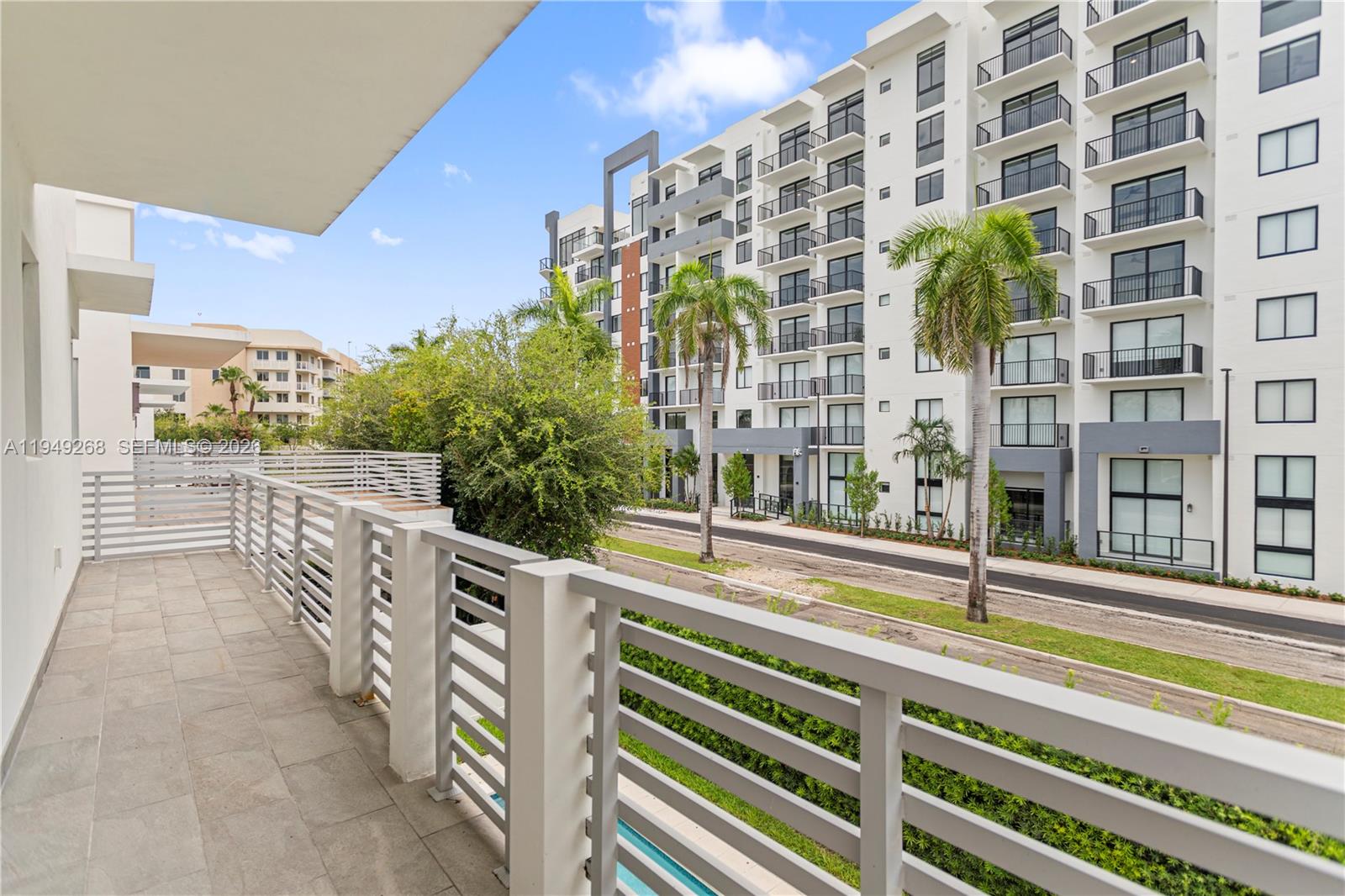 OASIS PARK SQUARE AT DORA - Residential