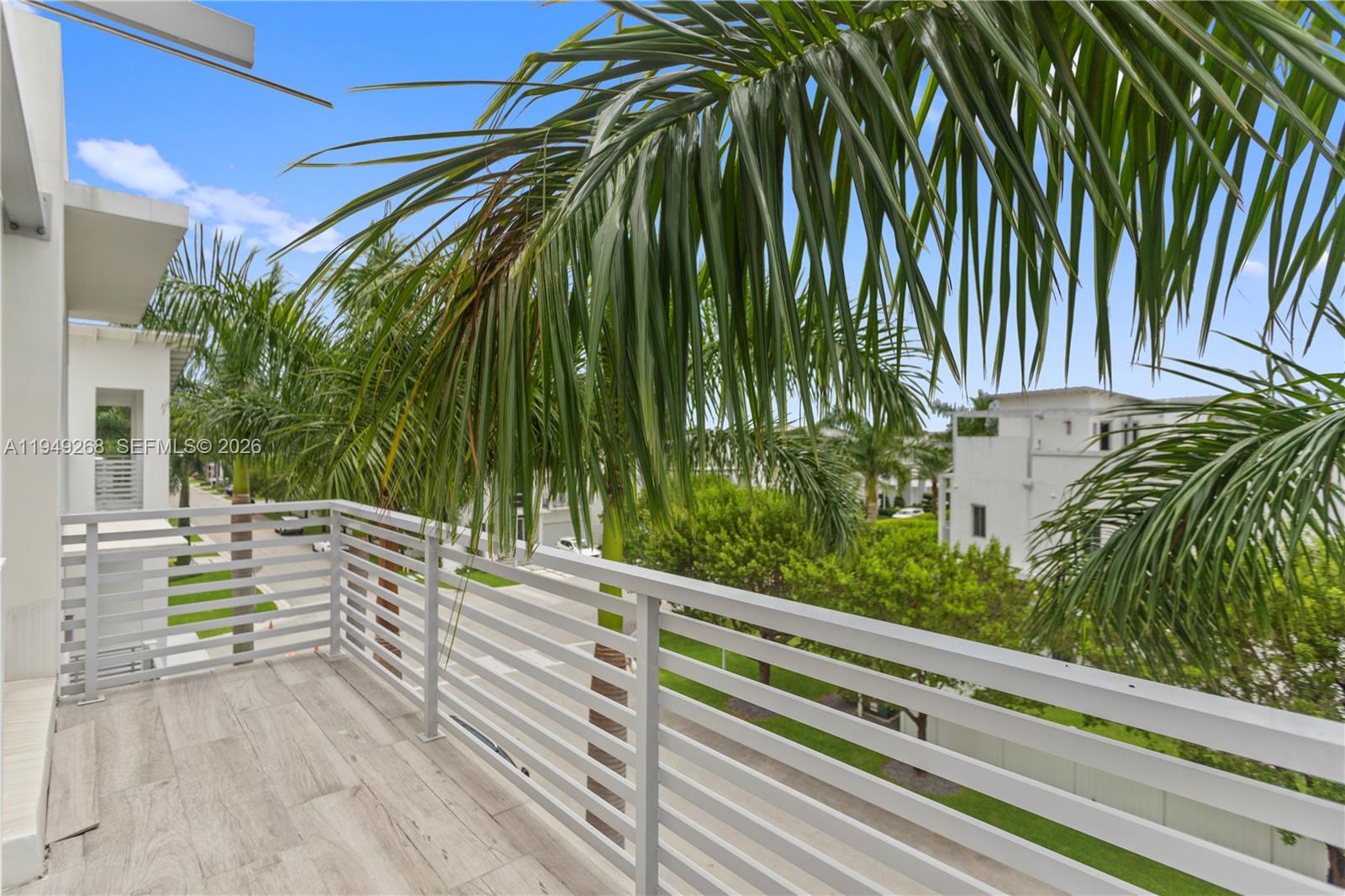 OASIS PARK SQUARE AT DORA - Residential