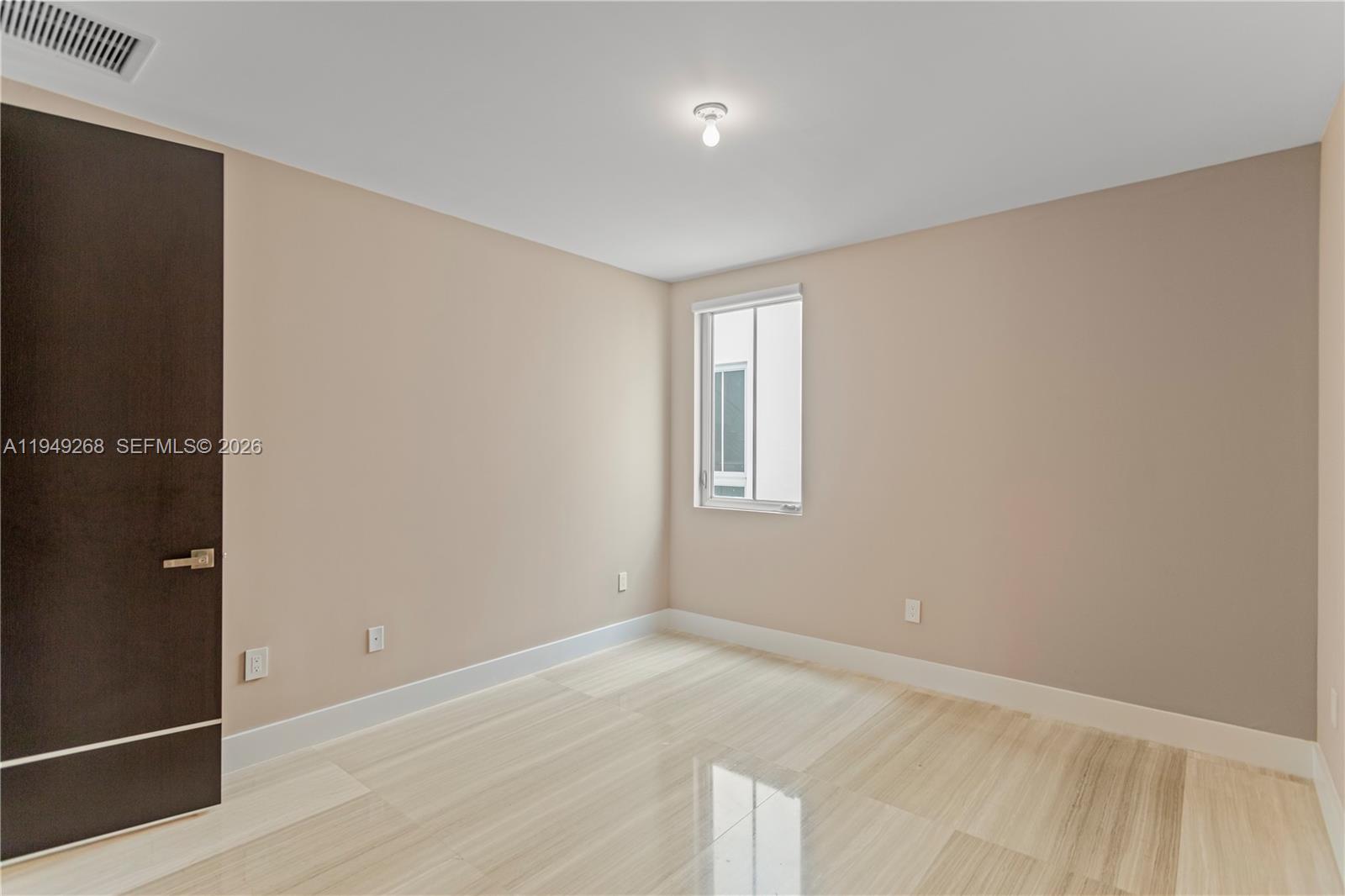 OASIS PARK SQUARE AT DORA - Residential