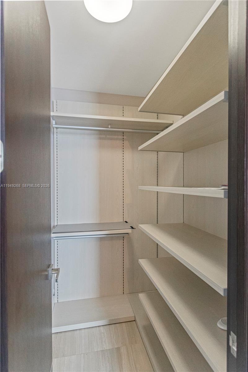 OASIS PARK SQUARE AT DORA - Residential