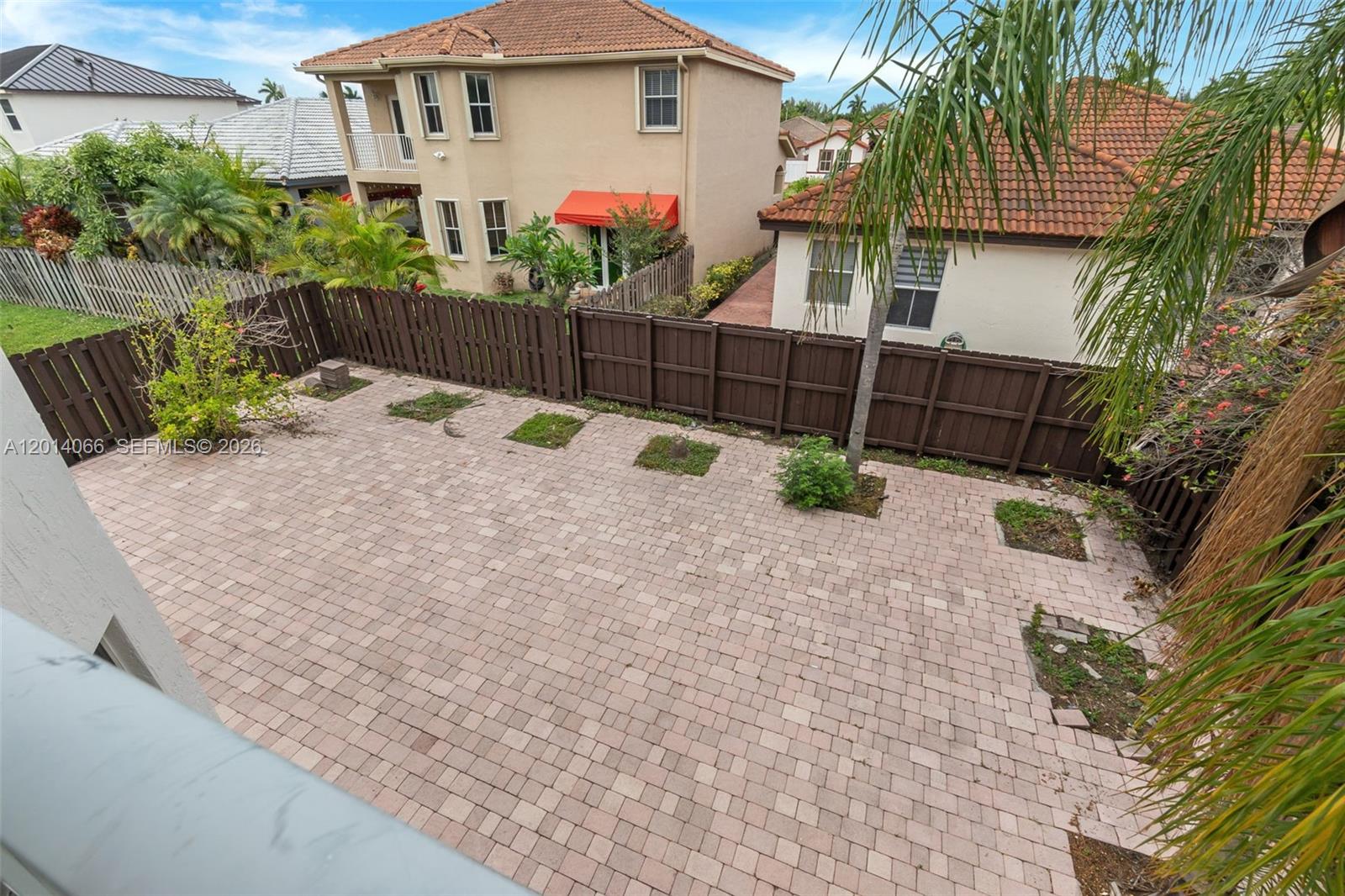 SHOMA HOMES AT TAMIAMI IV - Residential
