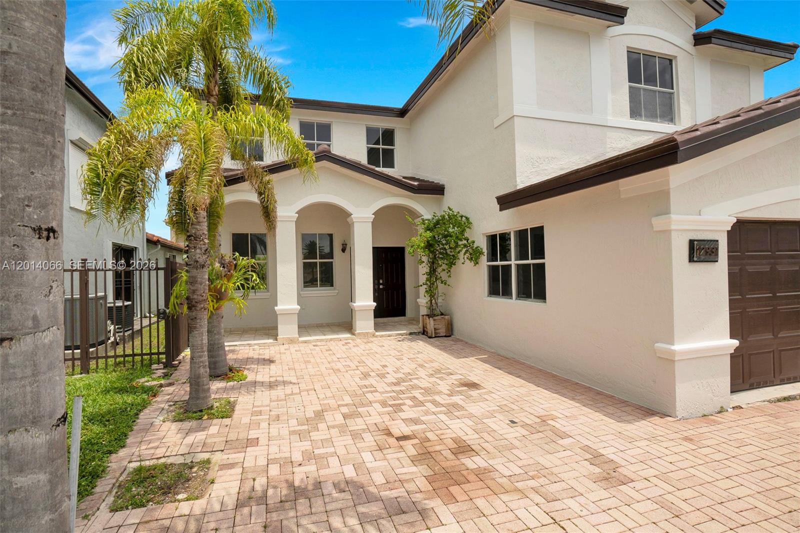 SHOMA HOMES AT TAMIAMI IV - Residential