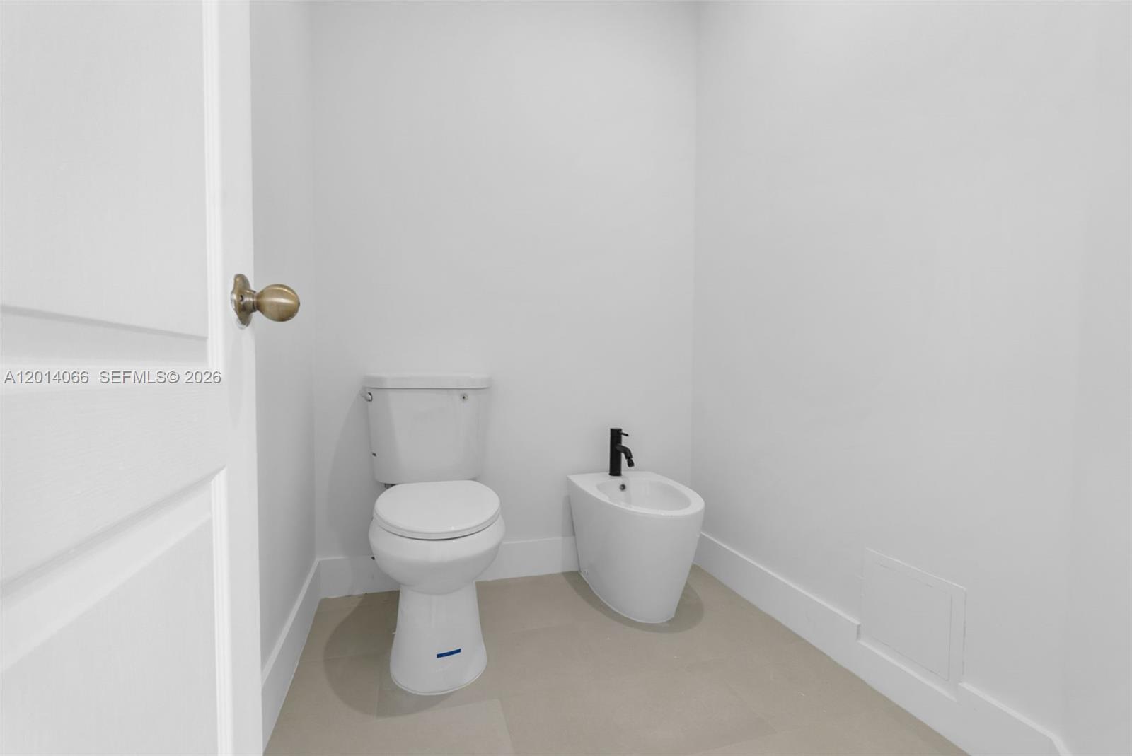 SHOMA HOMES AT TAMIAMI IV - Residential