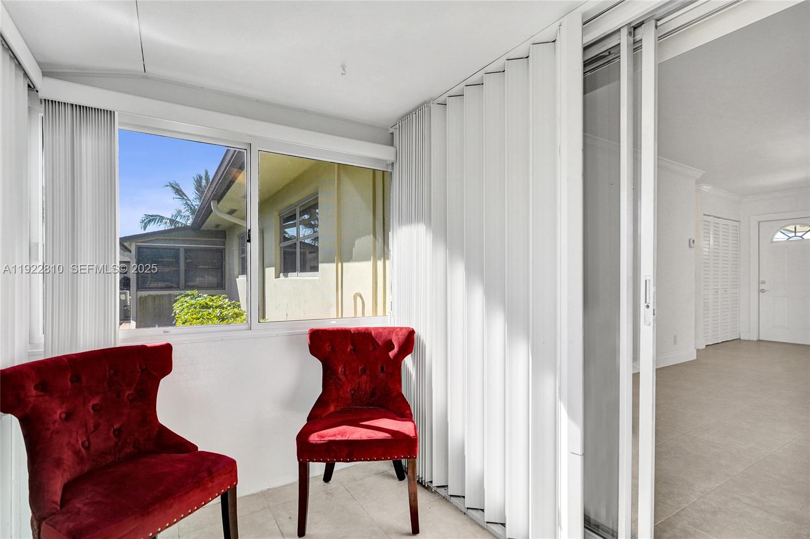 CRESTHAVEN VILLAS CONDO 2 - Residential