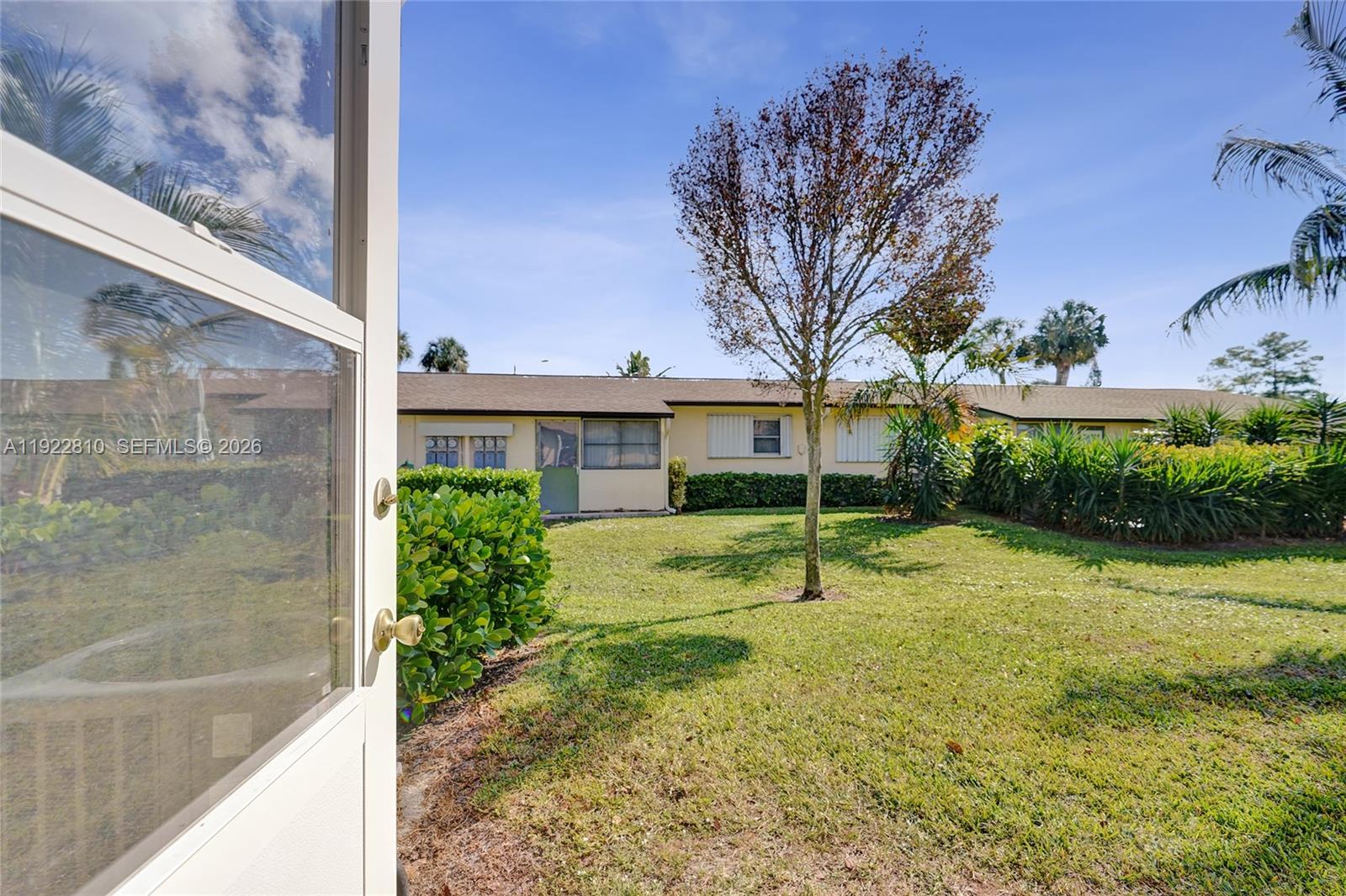 CRESTHAVEN VILLAS CONDO 2 - Residential