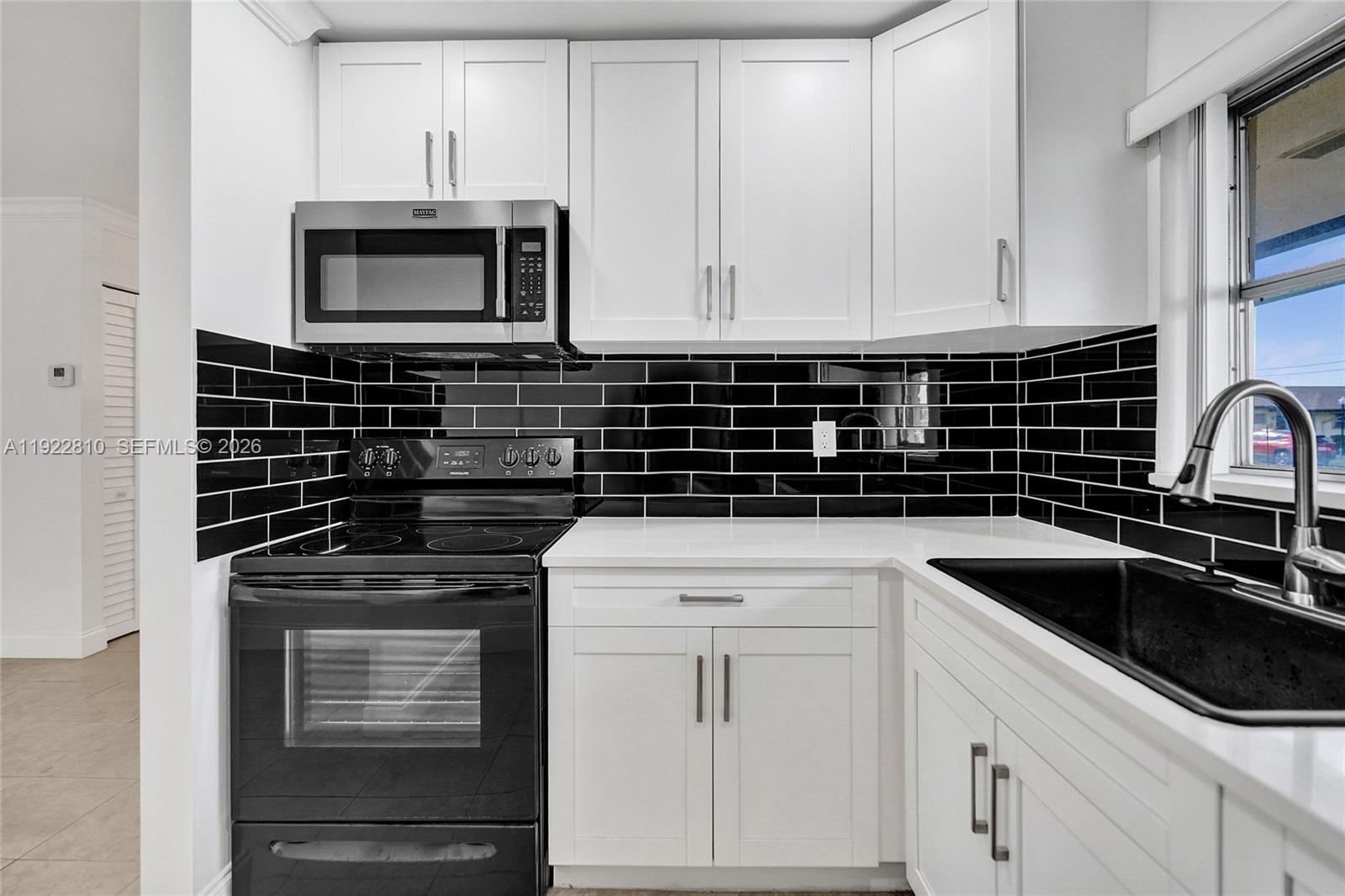 CRESTHAVEN VILLAS CONDO 2 - Residential