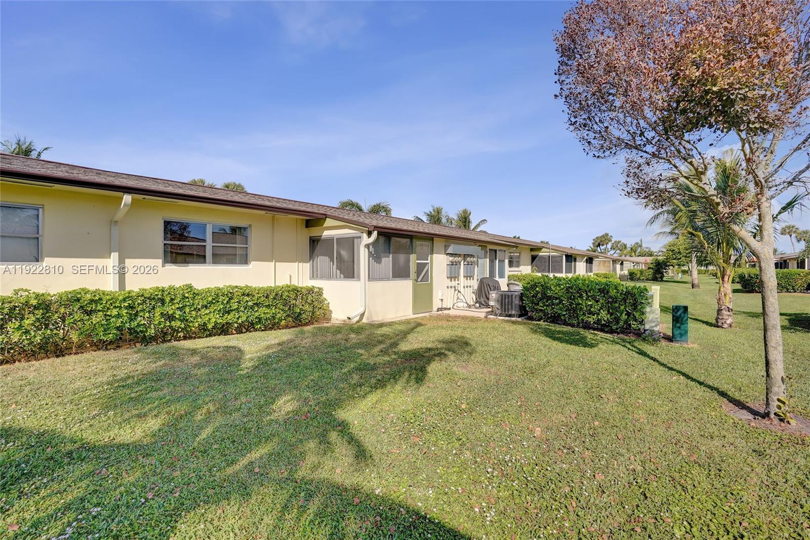 CRESTHAVEN VILLAS CONDO 2 - Residential