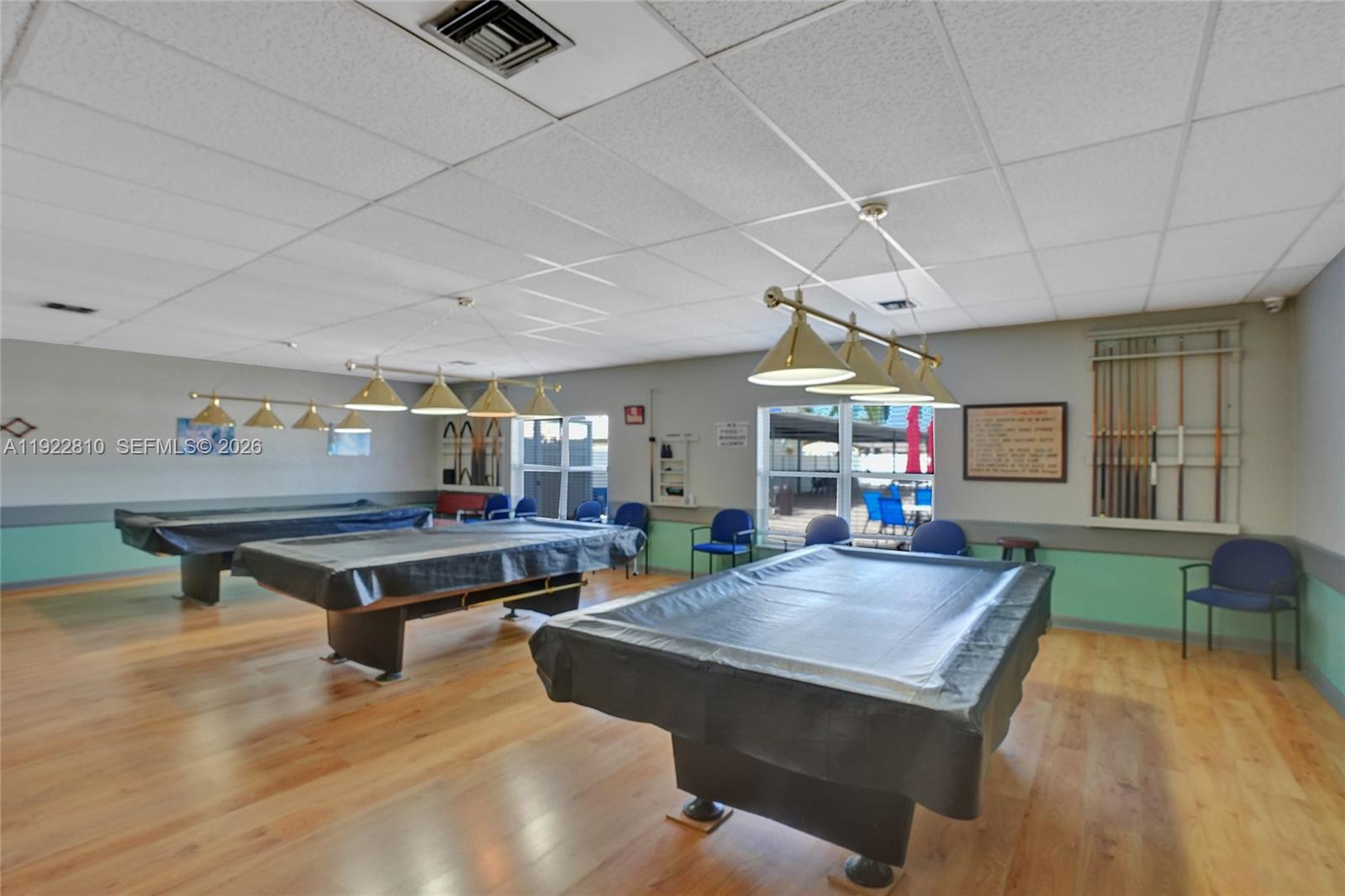 CRESTHAVEN VILLAS CONDO 2 - Residential