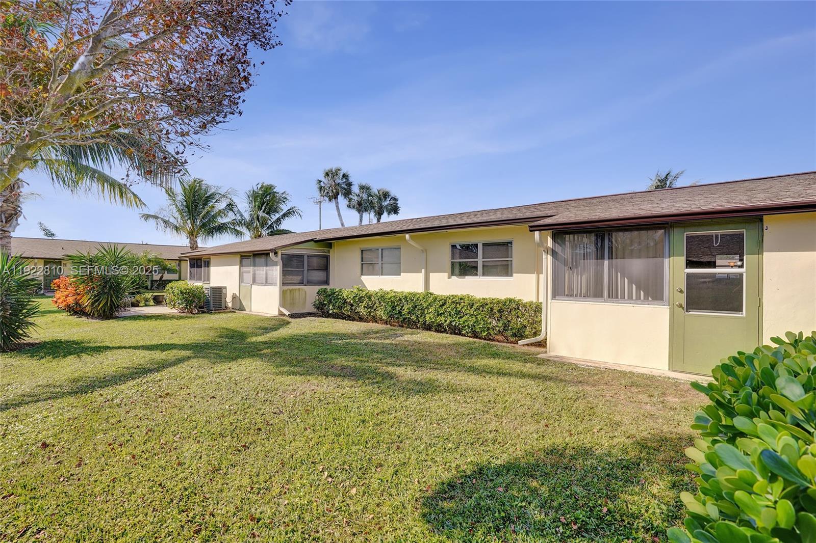 CRESTHAVEN VILLAS CONDO 2 - Residential