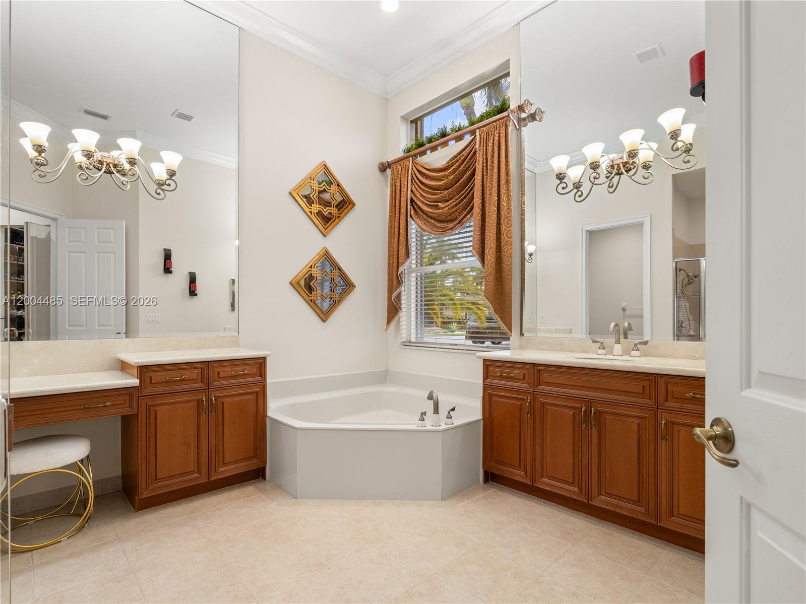 RIVERSTONE - Residential