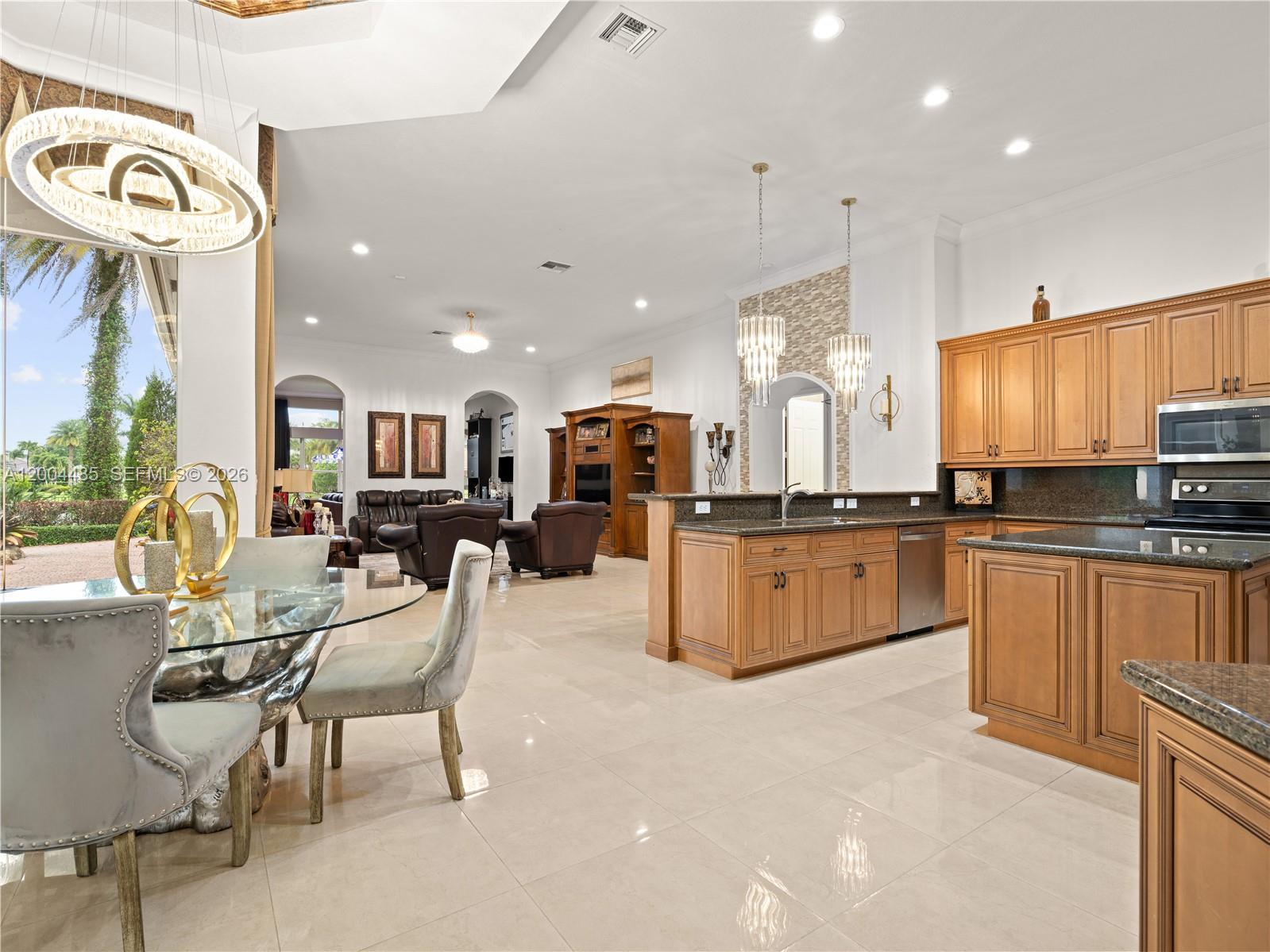 RIVERSTONE - Residential