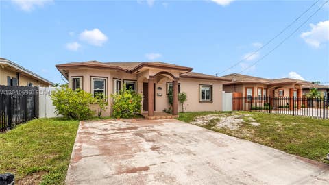 Photo of 18815 NW 37th Ave, Miami Gardens, FL 33056 (MLS # A12040699)