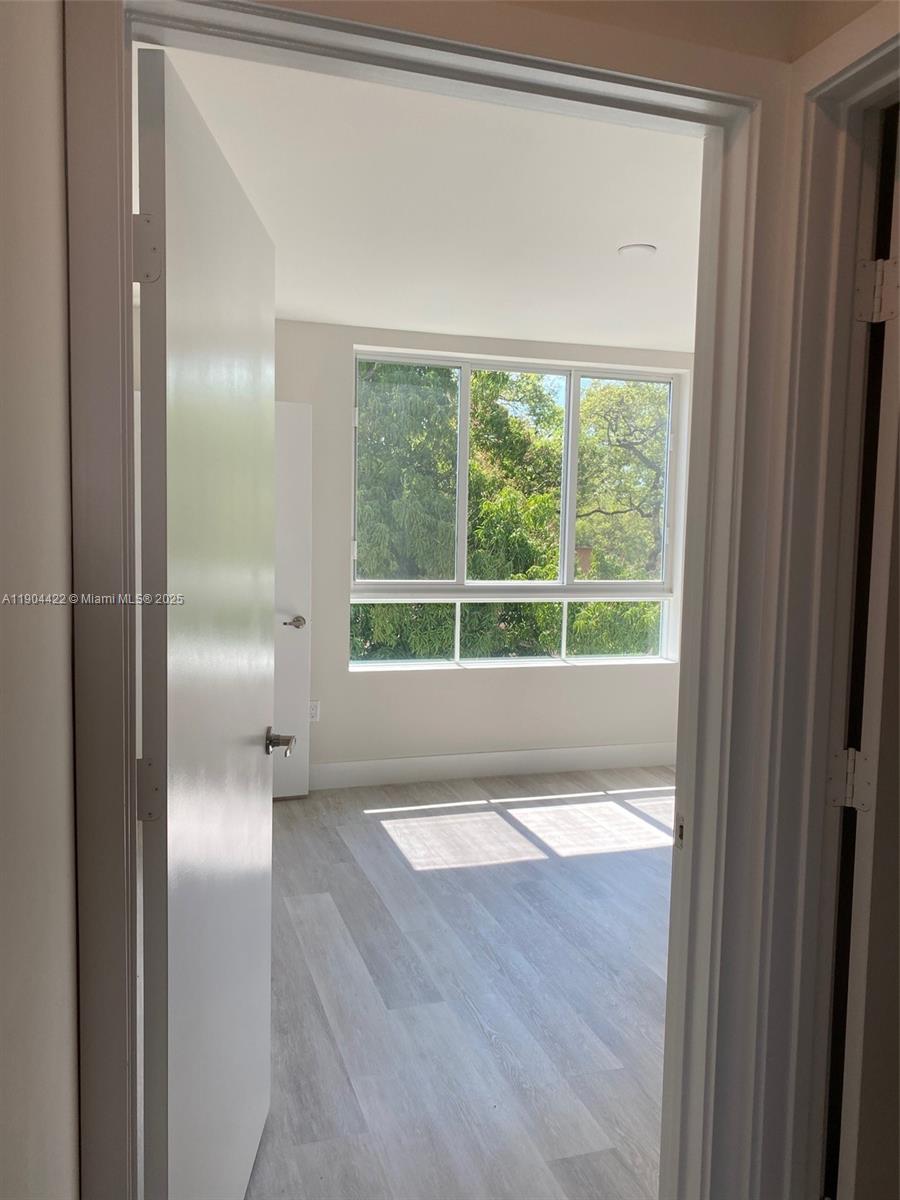 RIVERWOOD - Residential Lease