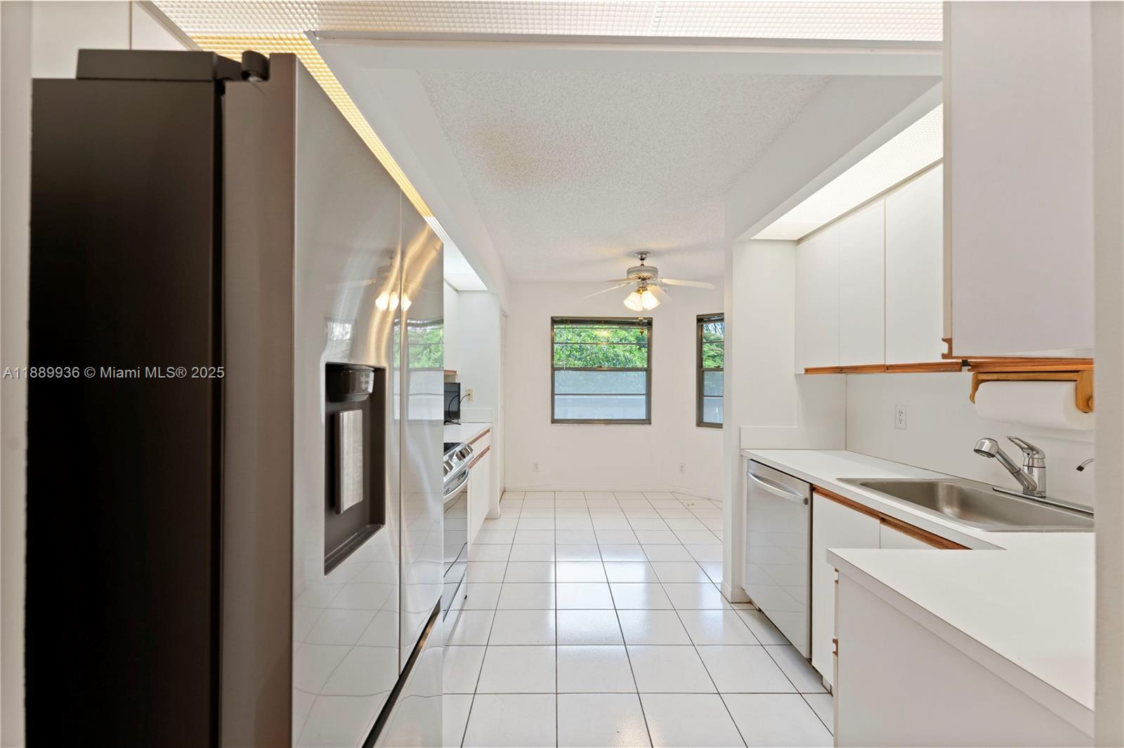 ANDROS VILLAGE D CONDO - Residential Lease