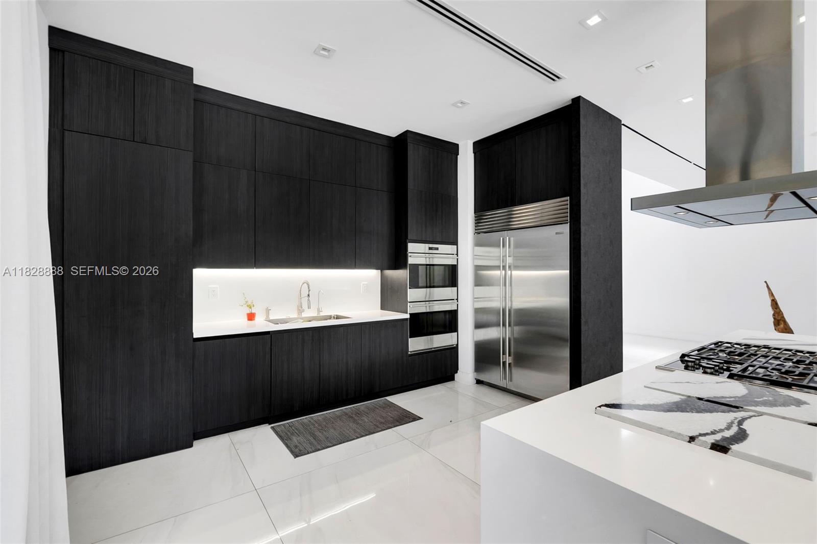 EVERGLADES SUGAR & LAND C - Residential