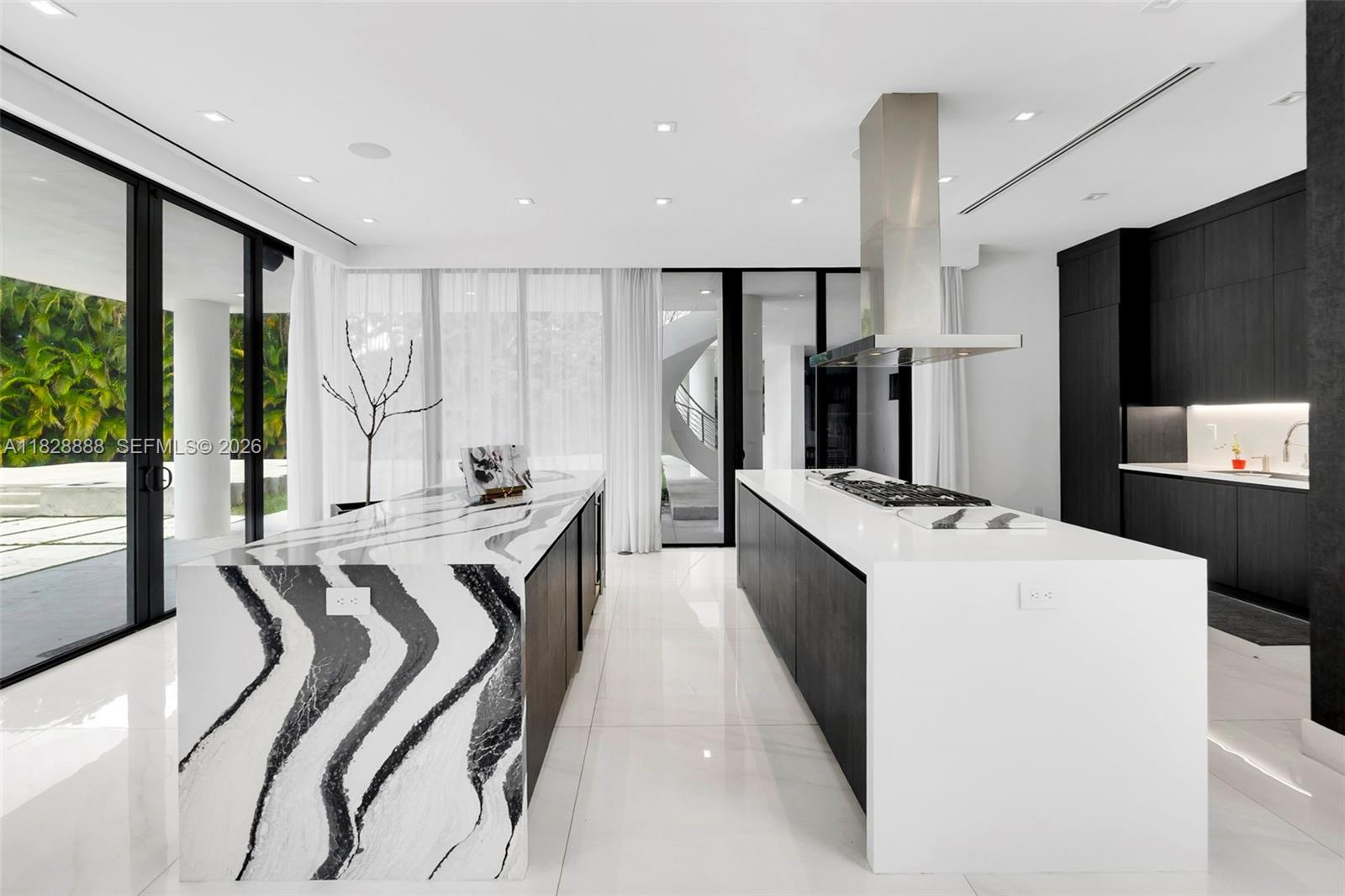 EVERGLADES SUGAR & LAND C - Residential