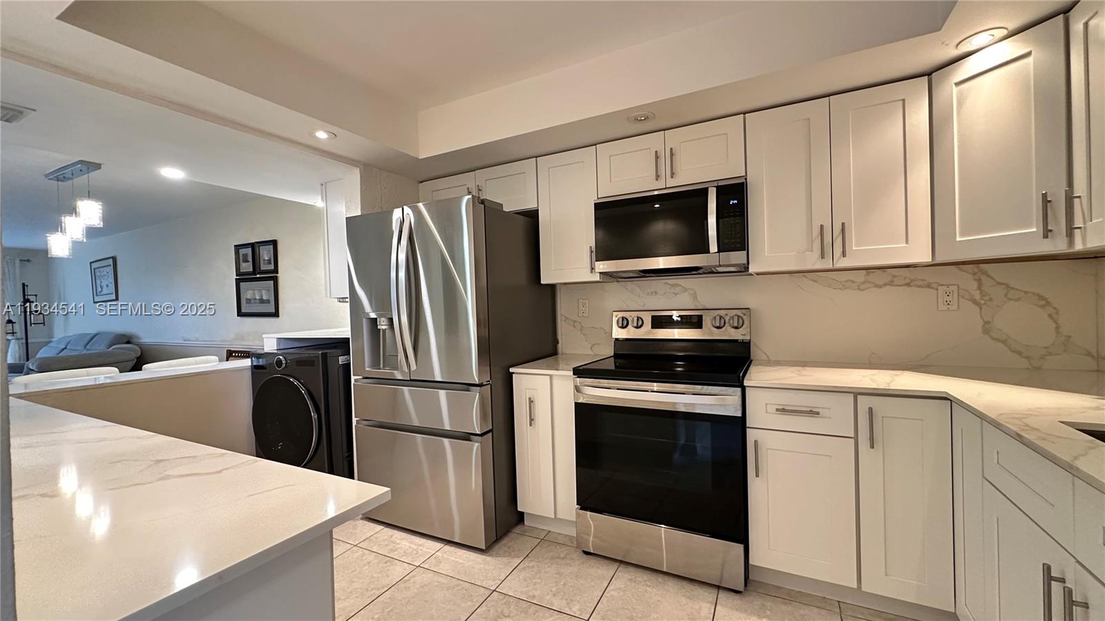 GREENS OF INVERRARY PHASE - Residential