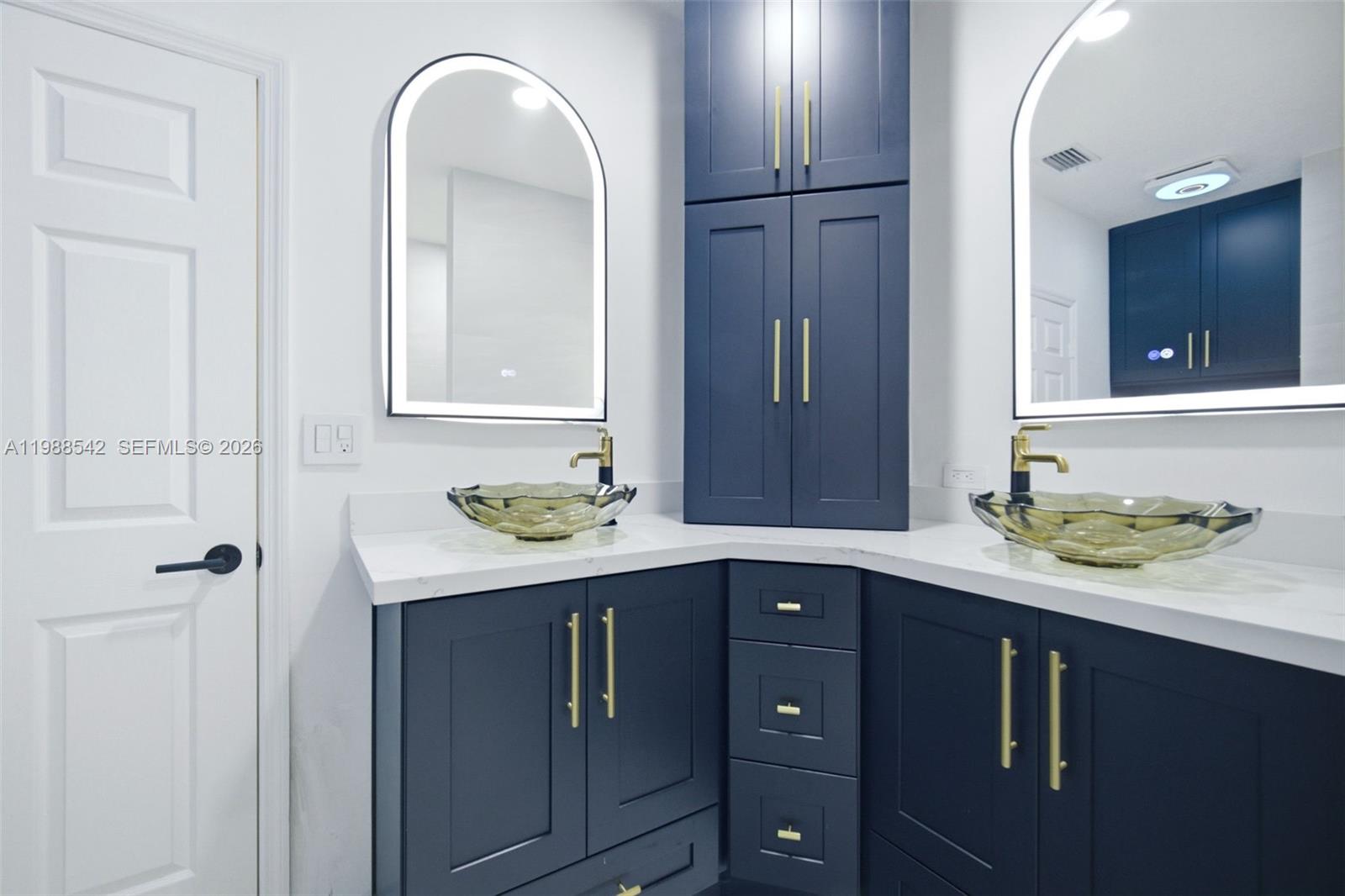 BELLAGIO AT VIZCAYA - Residential