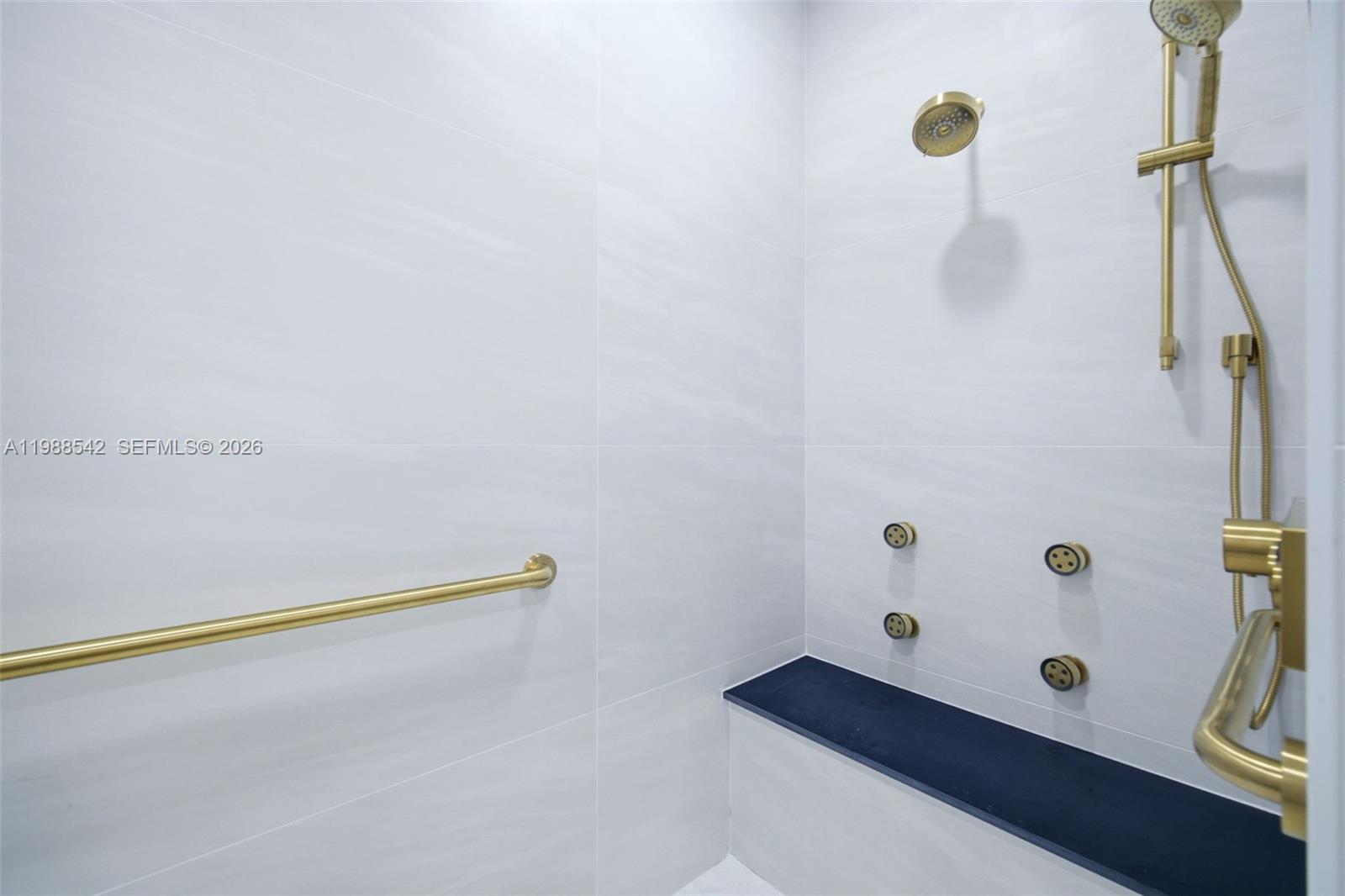 BELLAGIO AT VIZCAYA - Residential