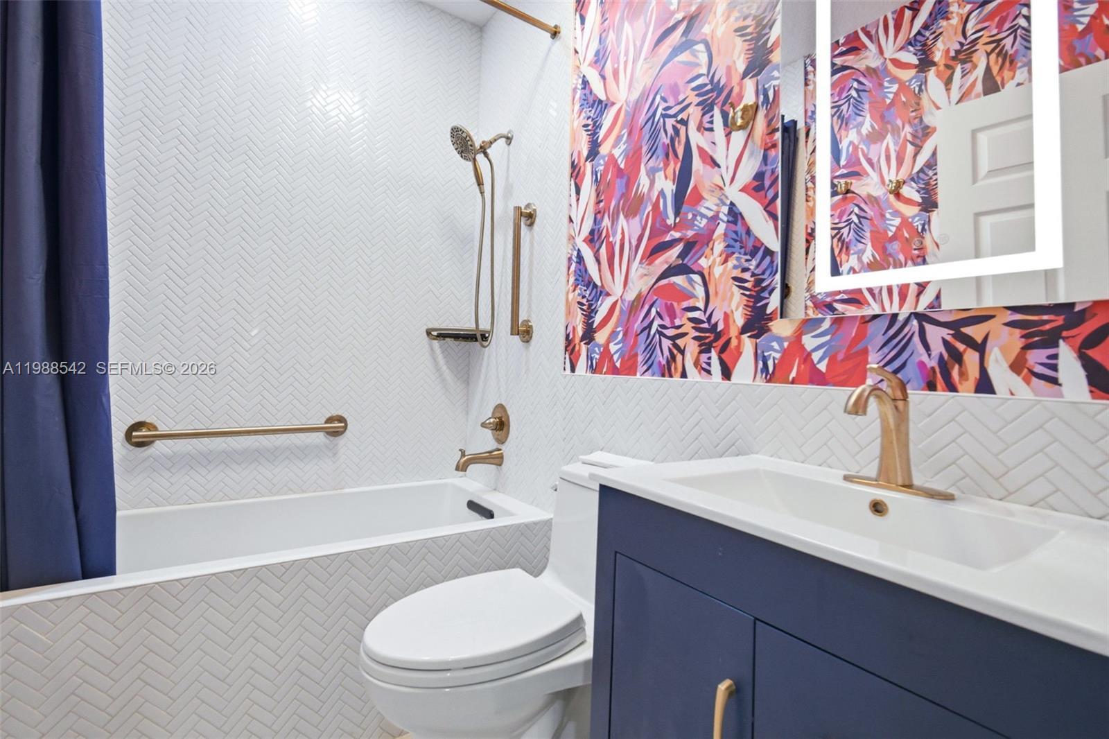 BELLAGIO AT VIZCAYA - Residential