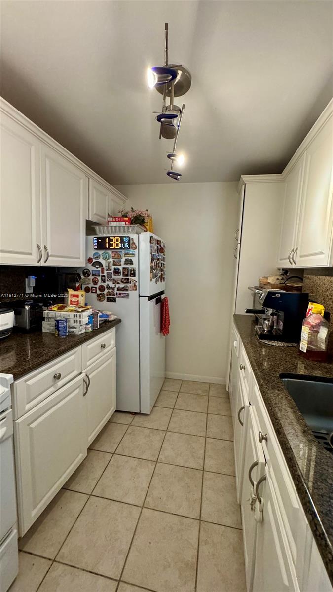 EASTERN PARKVIEW CONDO - Residential