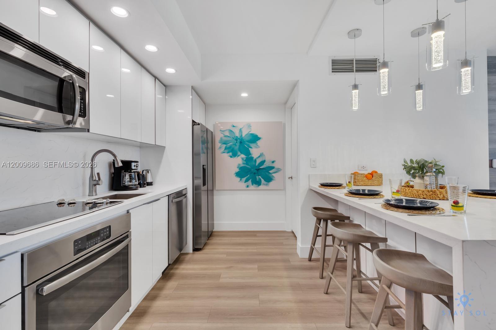 BEACHWALK CONDOMINIUM - Residential