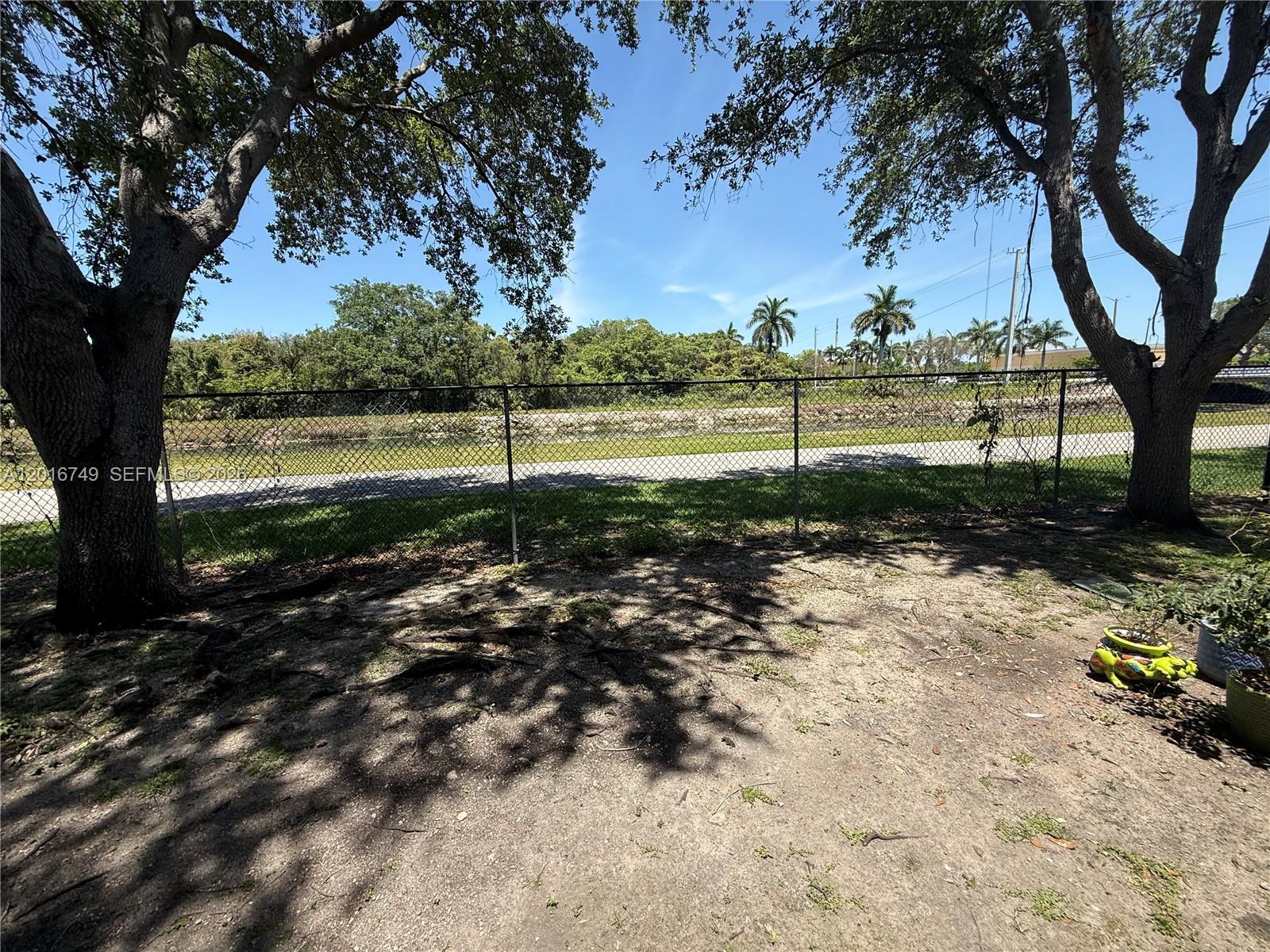 CARIBBEAN ISLES VILLAS CO - Residential Lease