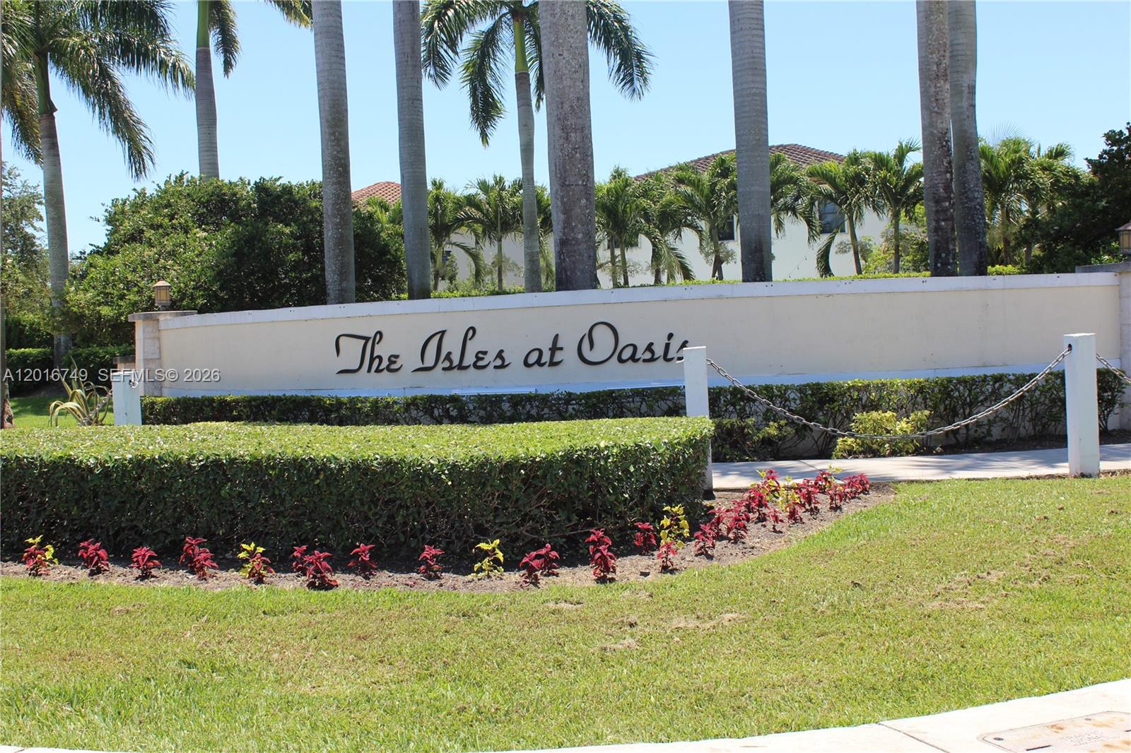 CARIBBEAN ISLES VILLAS CO - Residential Lease