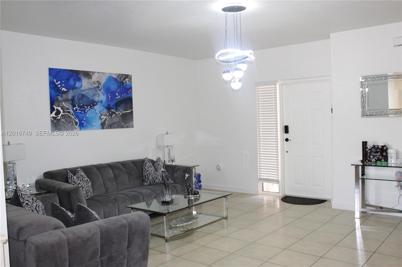 CARIBBEAN ISLES VILLAS CO - Residential Lease
