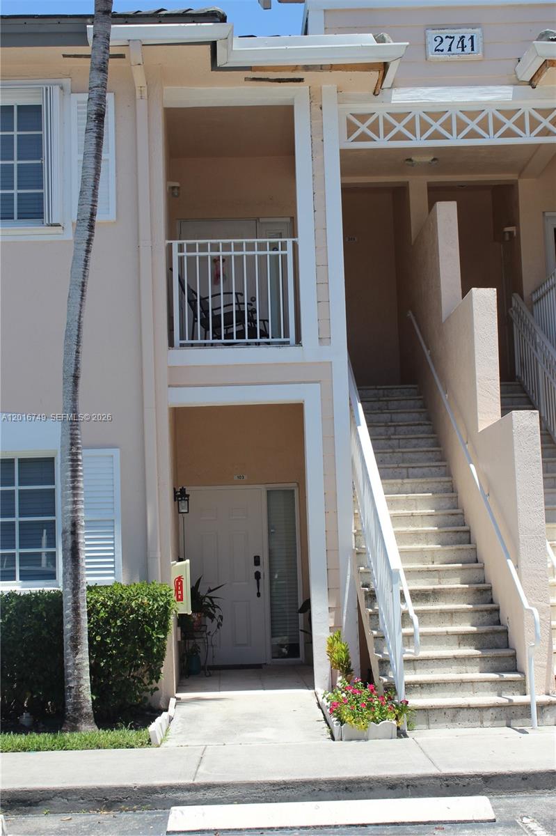 CARIBBEAN ISLES VILLAS CO - Residential Lease