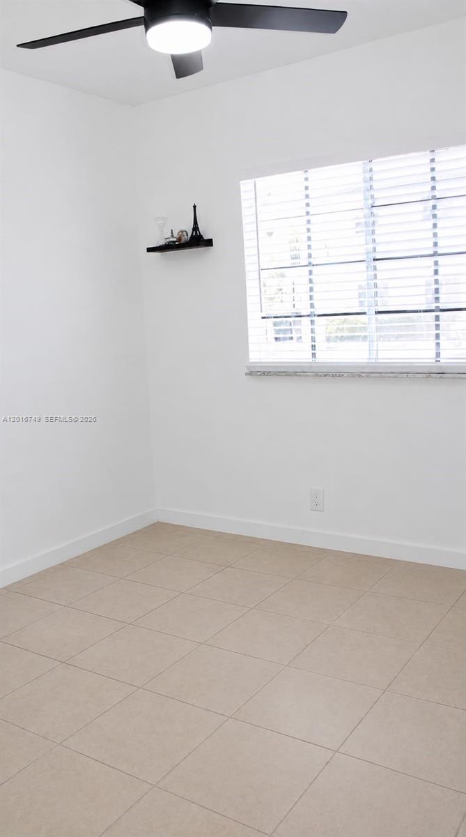 CARIBBEAN ISLES VILLAS CO - Residential Lease