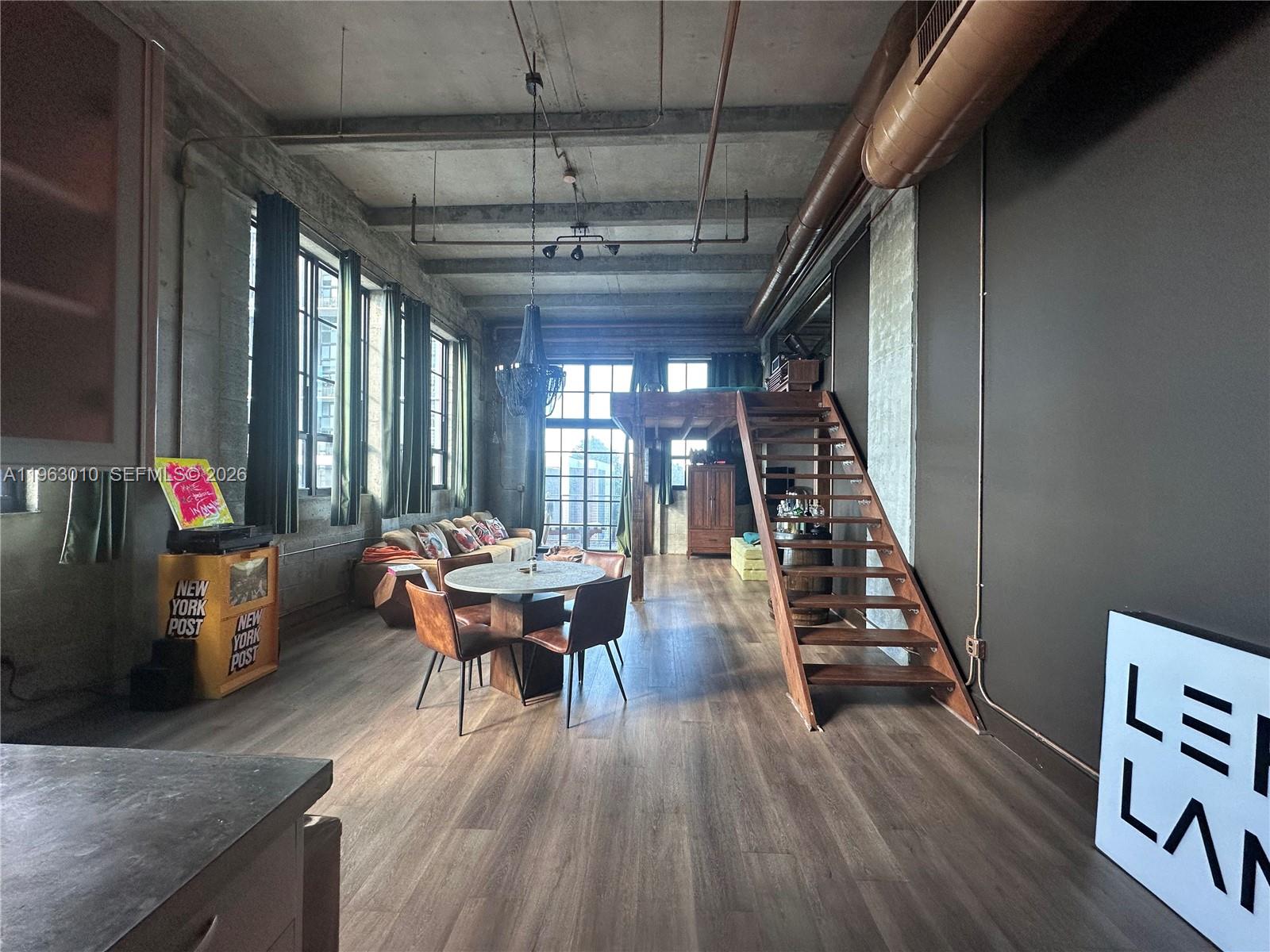 1749 NE Miami Ct 403