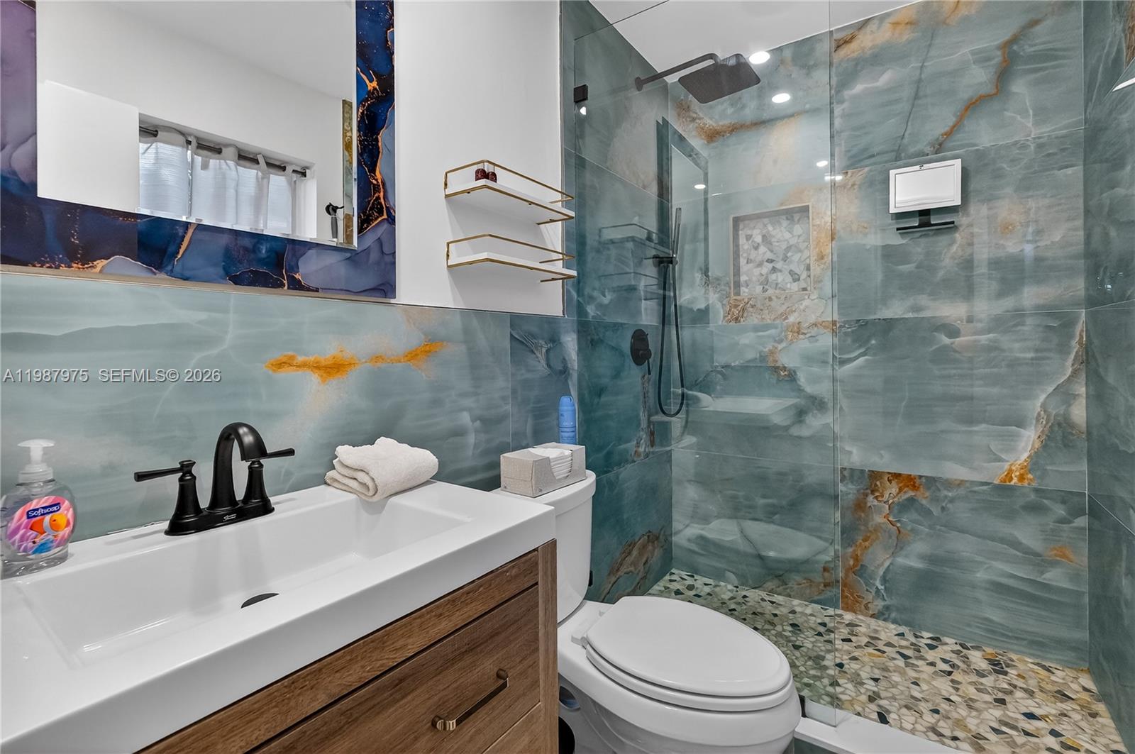 WILTON ESTATES - Residential