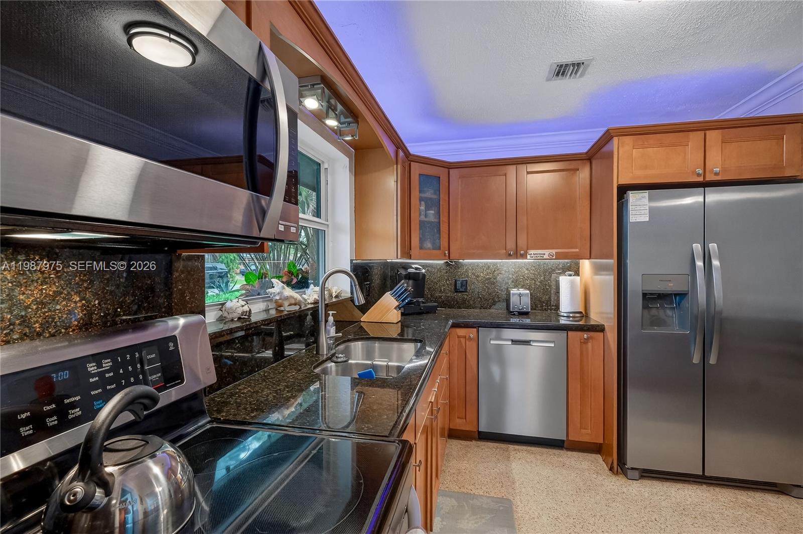 WILTON ESTATES - Residential