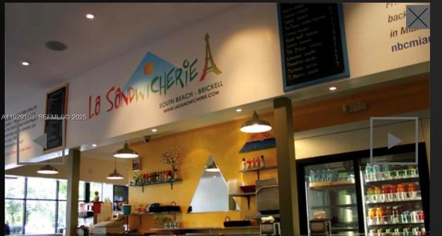 FOR SALE WONDERFUL SANDWICH SHOP, IN THE MOST IMPORTANT LOCATION IN BRICKELL , PLEASE DO NOT DISTURB EMPLOYEES AND OWNER, ONLY BY APPOINTMENT