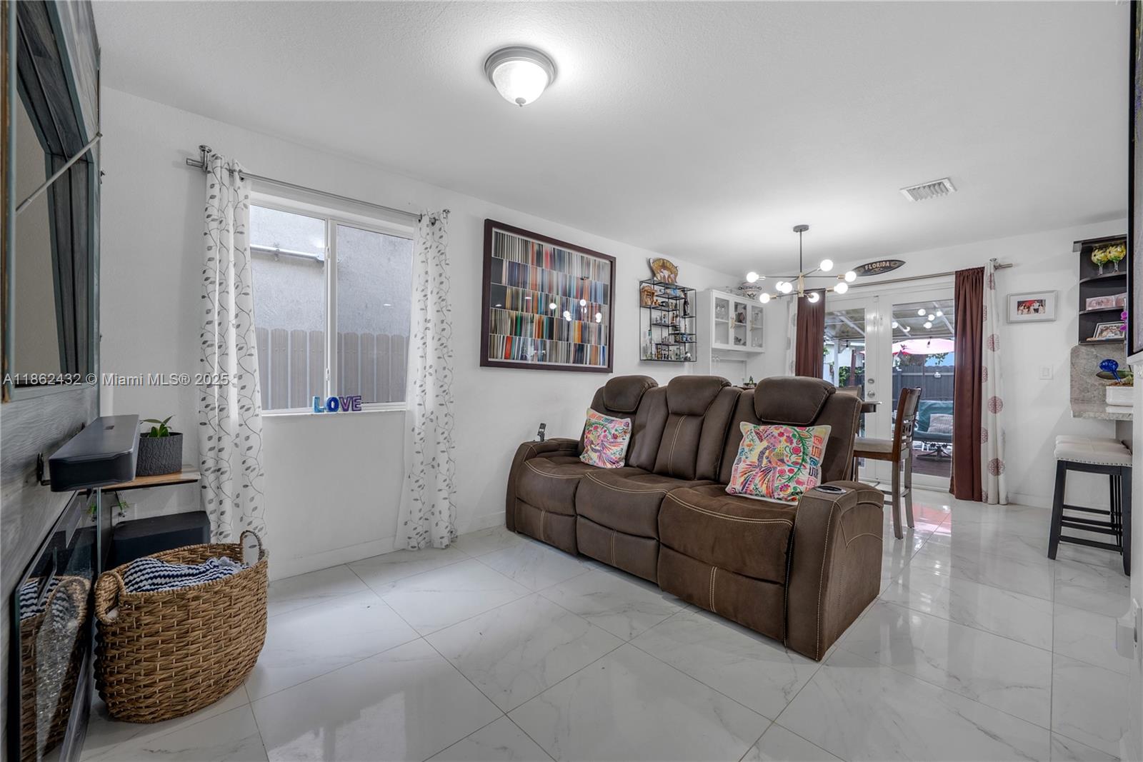 3020 NW 45th St