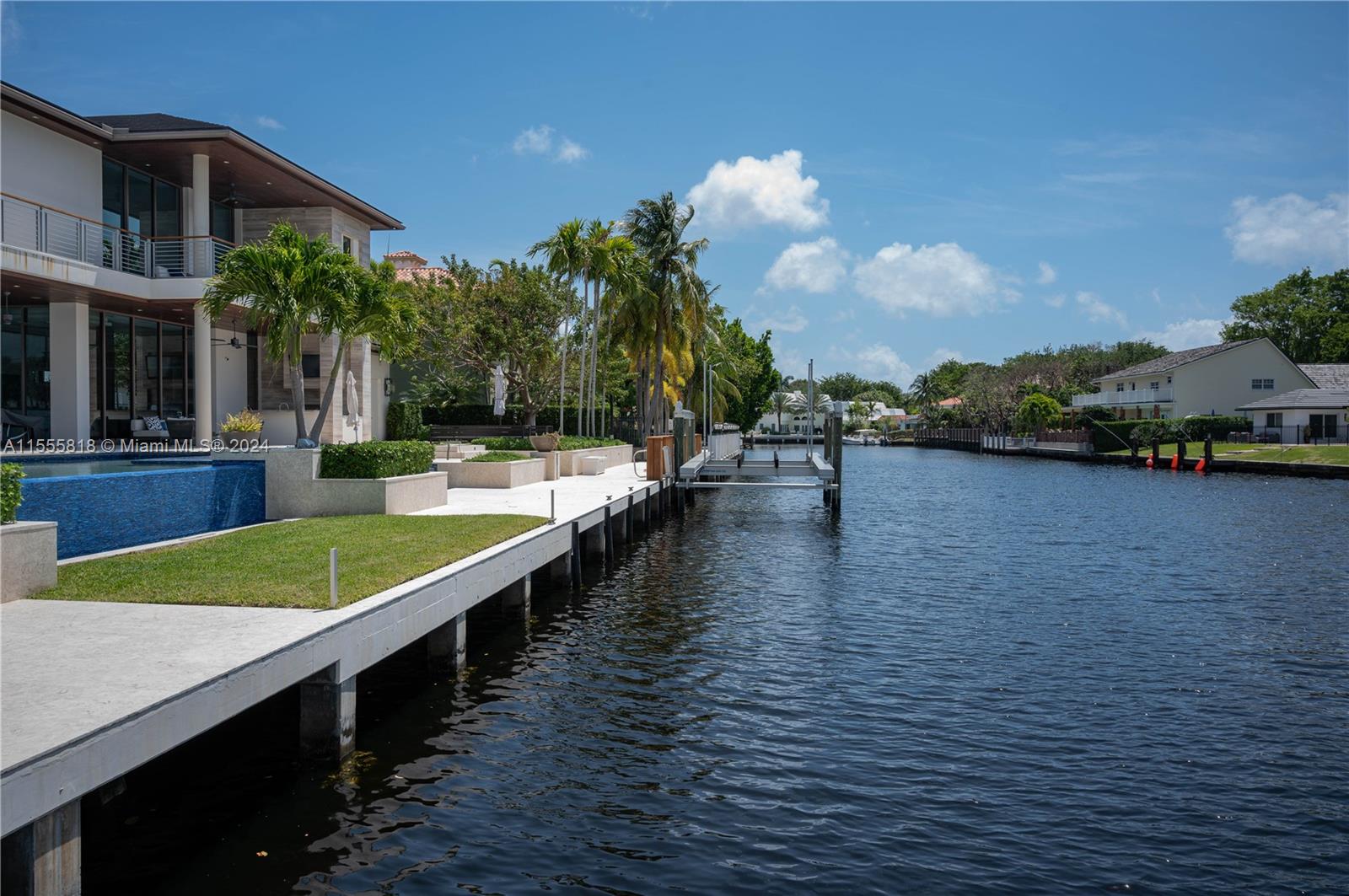 BAY COLONY SECTION OF THE - Residential
