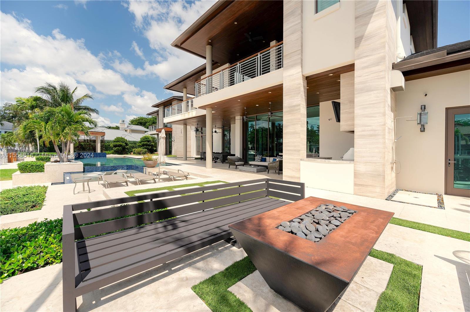 BAY COLONY SECTION OF THE - Residential