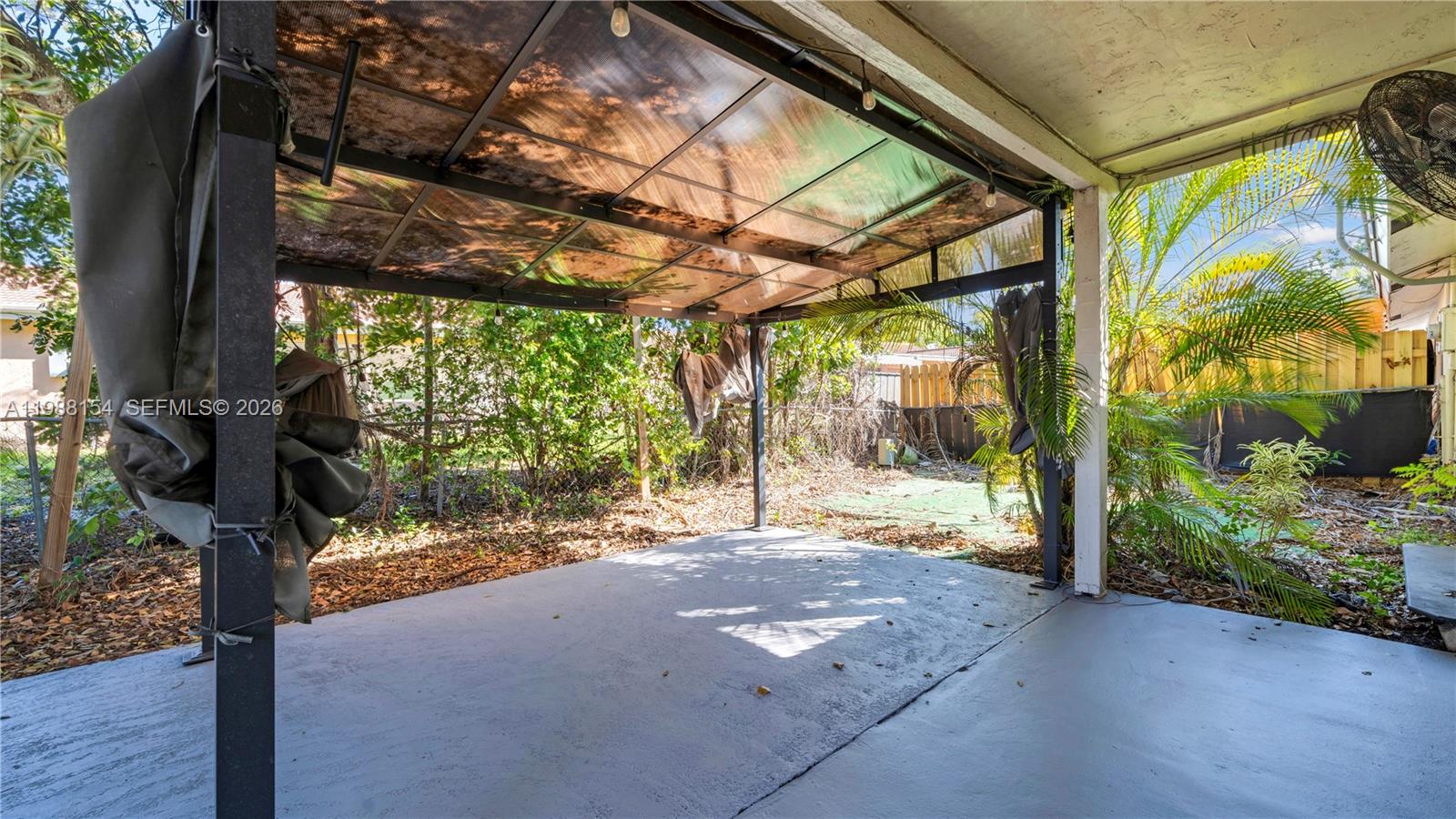 LA PLACIDA VILLAS - Residential Lease