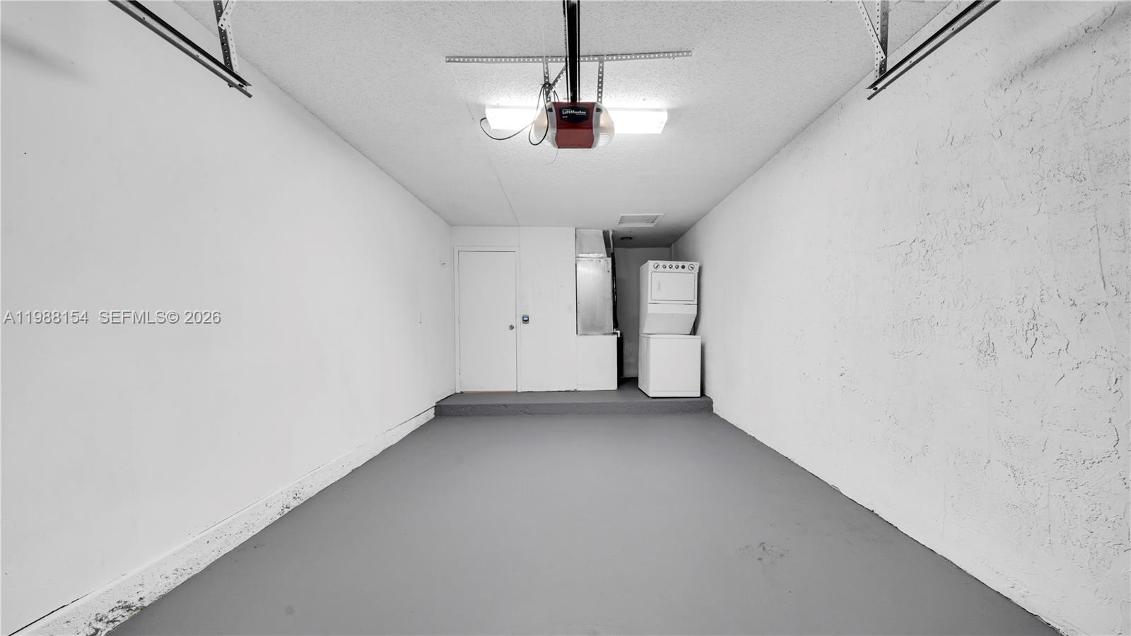 LA PLACIDA VILLAS - Residential Lease