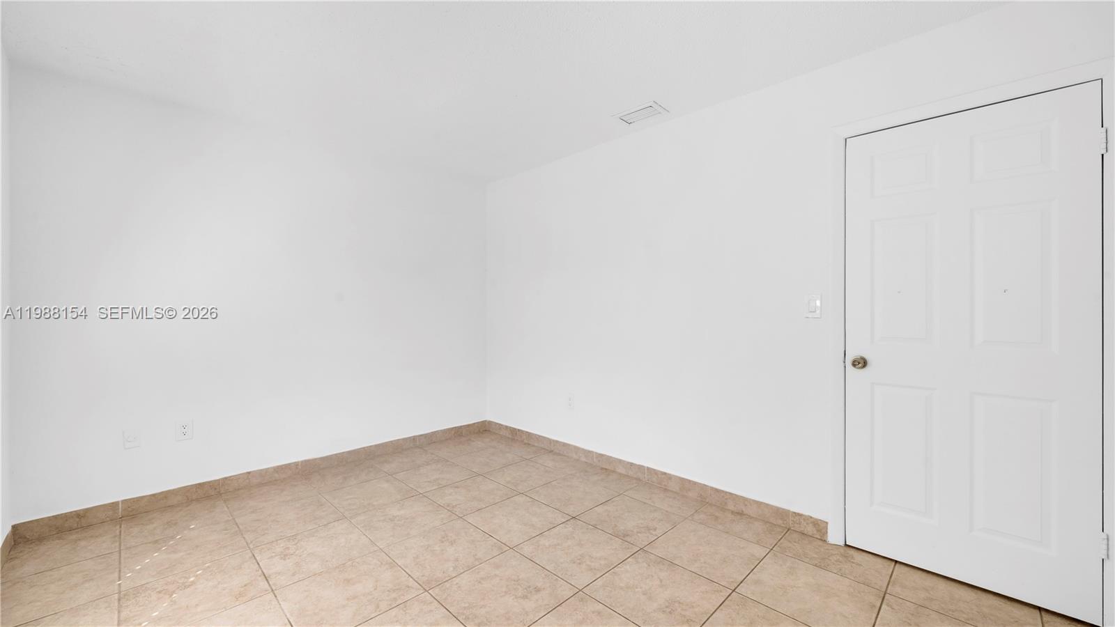 LA PLACIDA VILLAS - Residential Lease