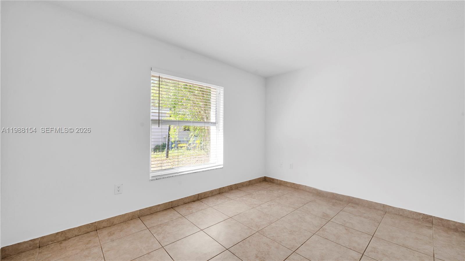 LA PLACIDA VILLAS - Residential Lease