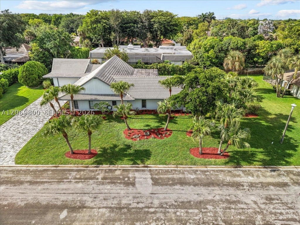 Photo of 9220 NW 15th St, Coral Springs, FL 33071 (MLS # A12069800)