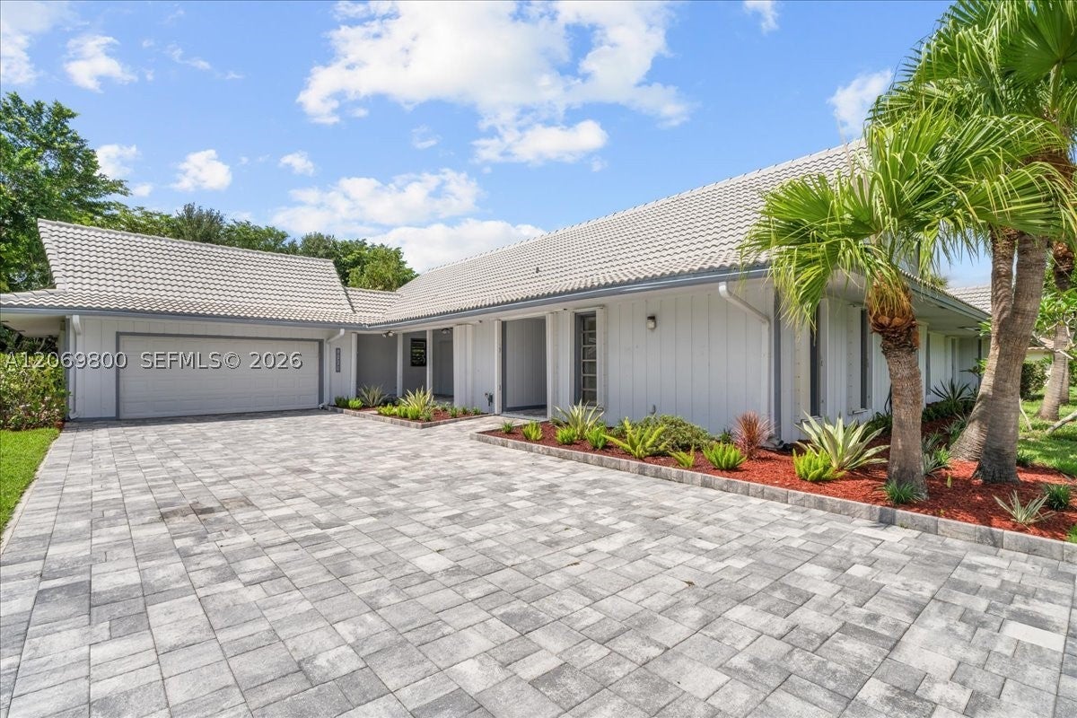 9220 NW 15th St