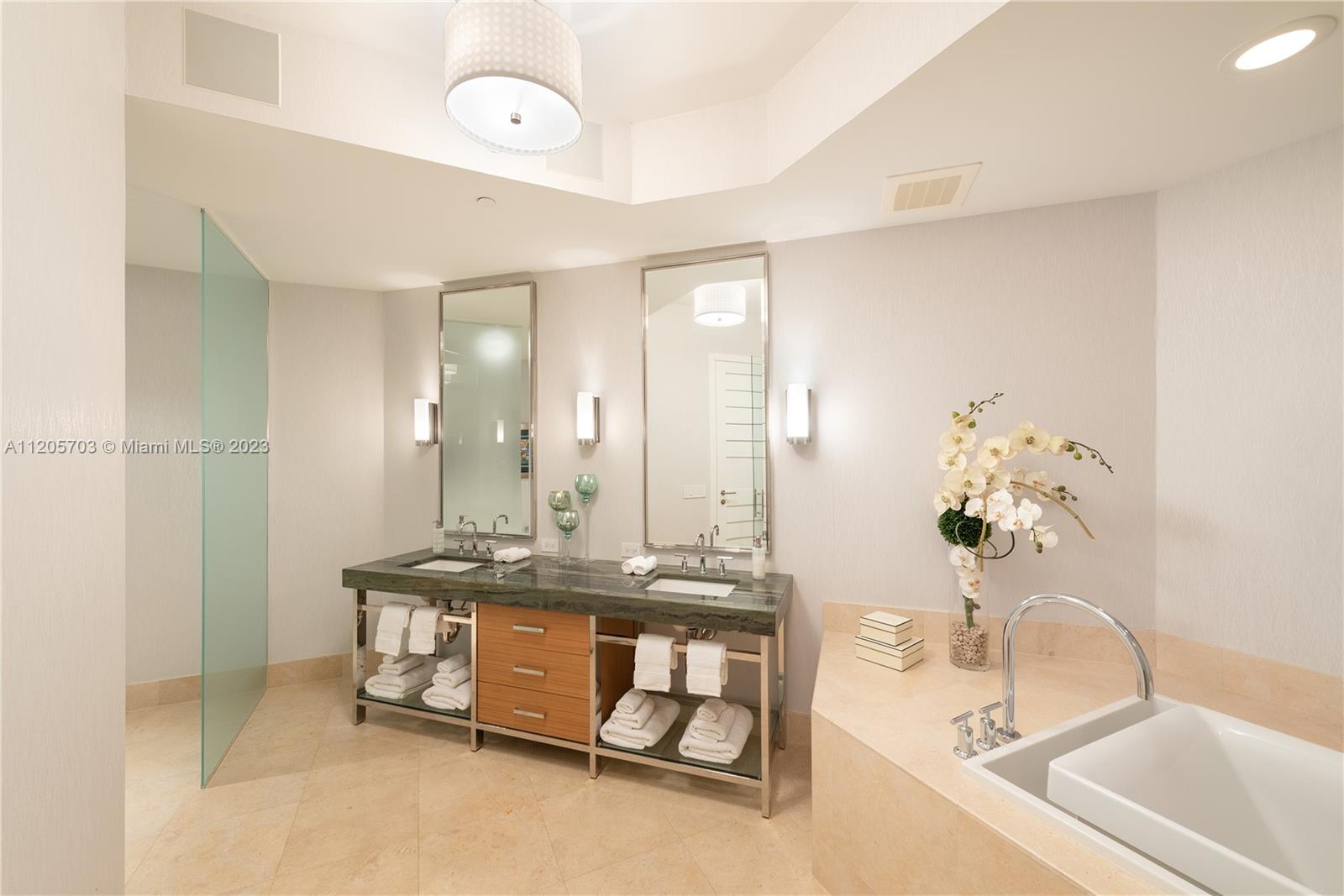 BAL HARBOUR CENTER CONDO - Residential