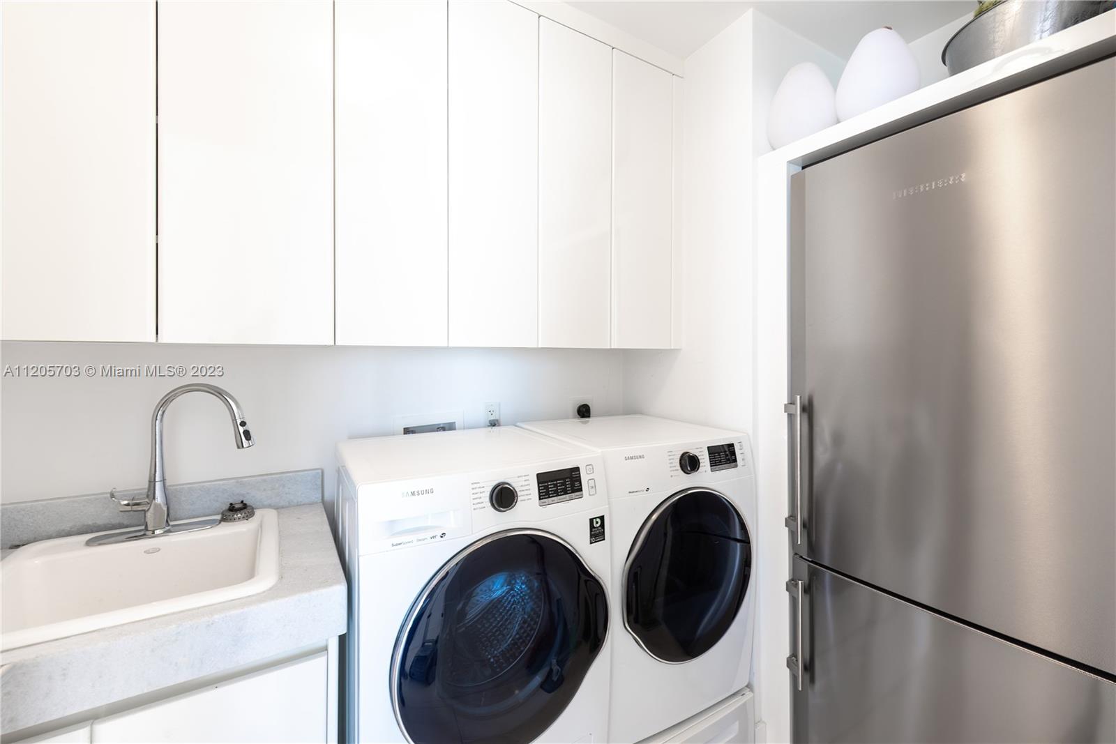 BAL HARBOUR CENTER CONDO - Residential