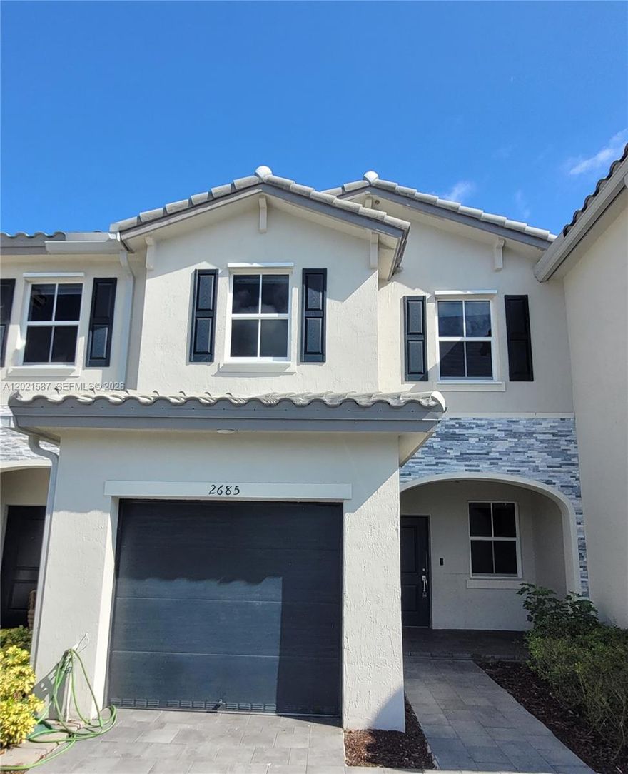 Spacious and well-maintained 3-bedroom townhouse located in the desirable The Riviera community. This home features 2 full bathrooms and a convenient half bath on the first floor, offering a functional layout ideal for comfortable living. The unit includes an in-unit washer and dryer for added convenience. Enjoy a beautifully maintained community with great amenities, including a clubhouse and a large swimming pool perfect for relaxing and entertaining . A great opportunity to own in a quiet and welcoming neighborhood.