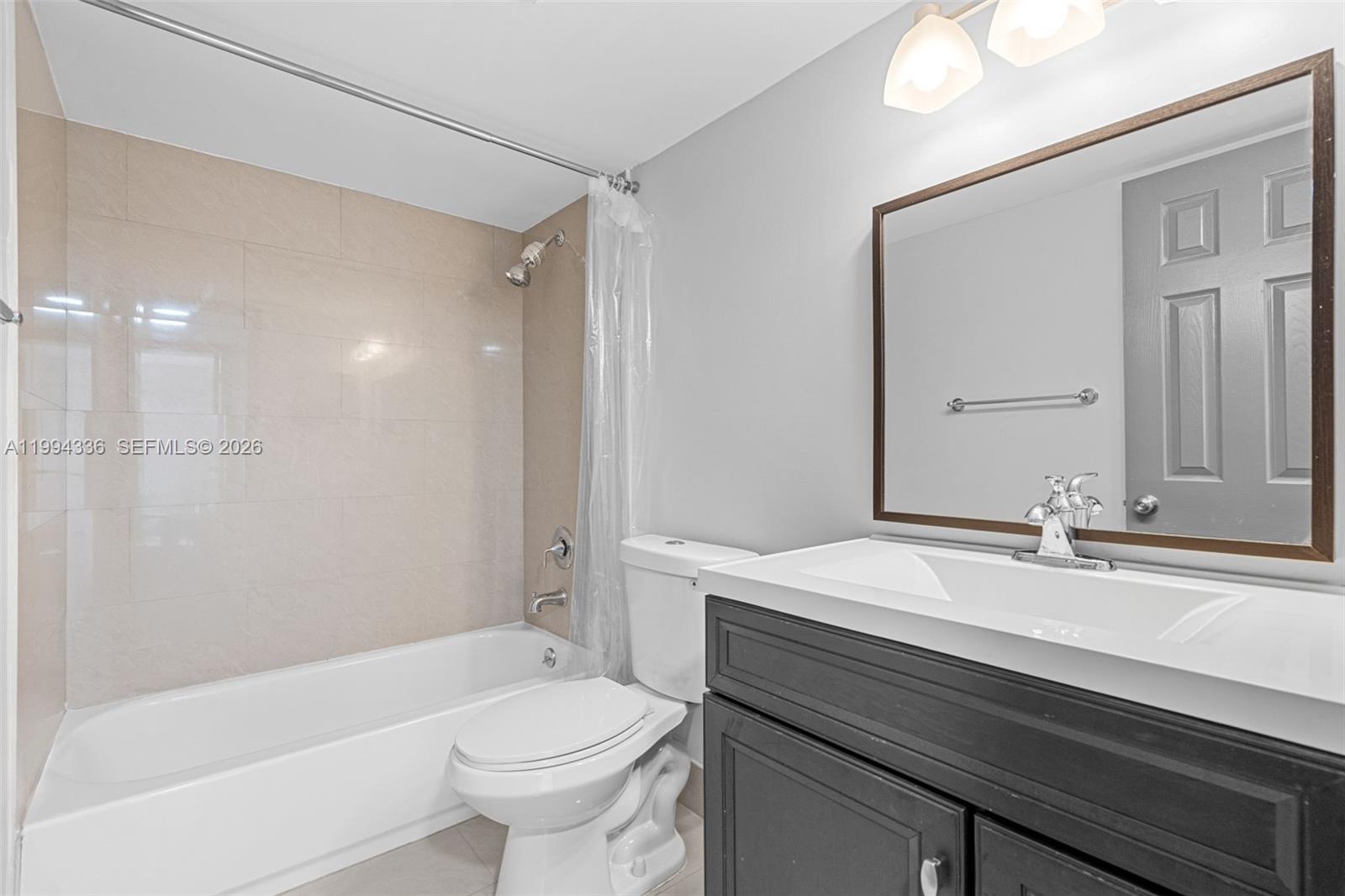 SPRINGTREE LAKES - Residential