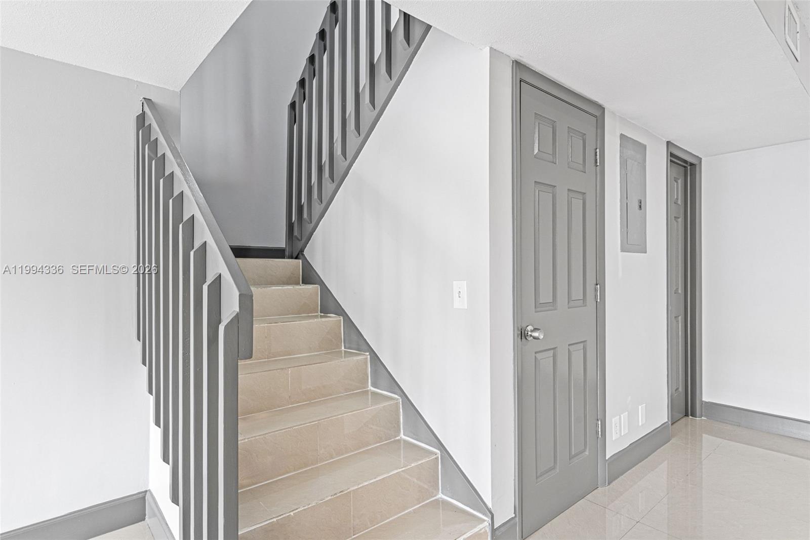 SPRINGTREE LAKES - Residential