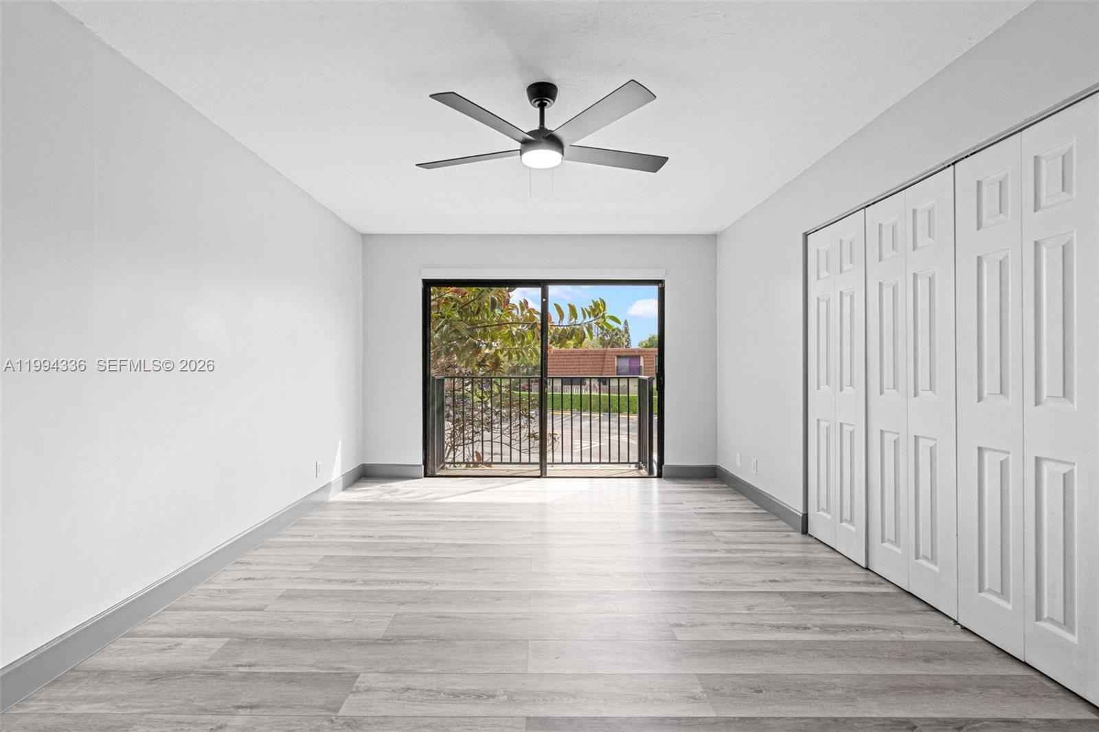 SPRINGTREE LAKES - Residential